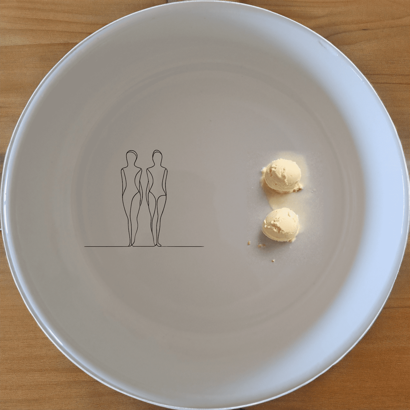 Elongated Human Figures Bowl Set of 4 - Range 3 is a unique and stylish addition to your dinnerware collection.