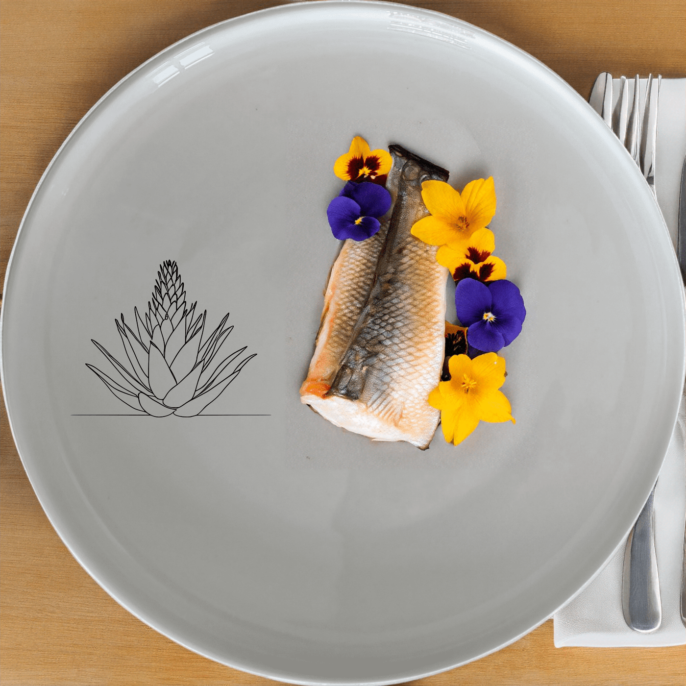 Aloe Ferox Flower Spike Side Plate Set of 4 adds a touch of nature to your dining table with its elegant design.