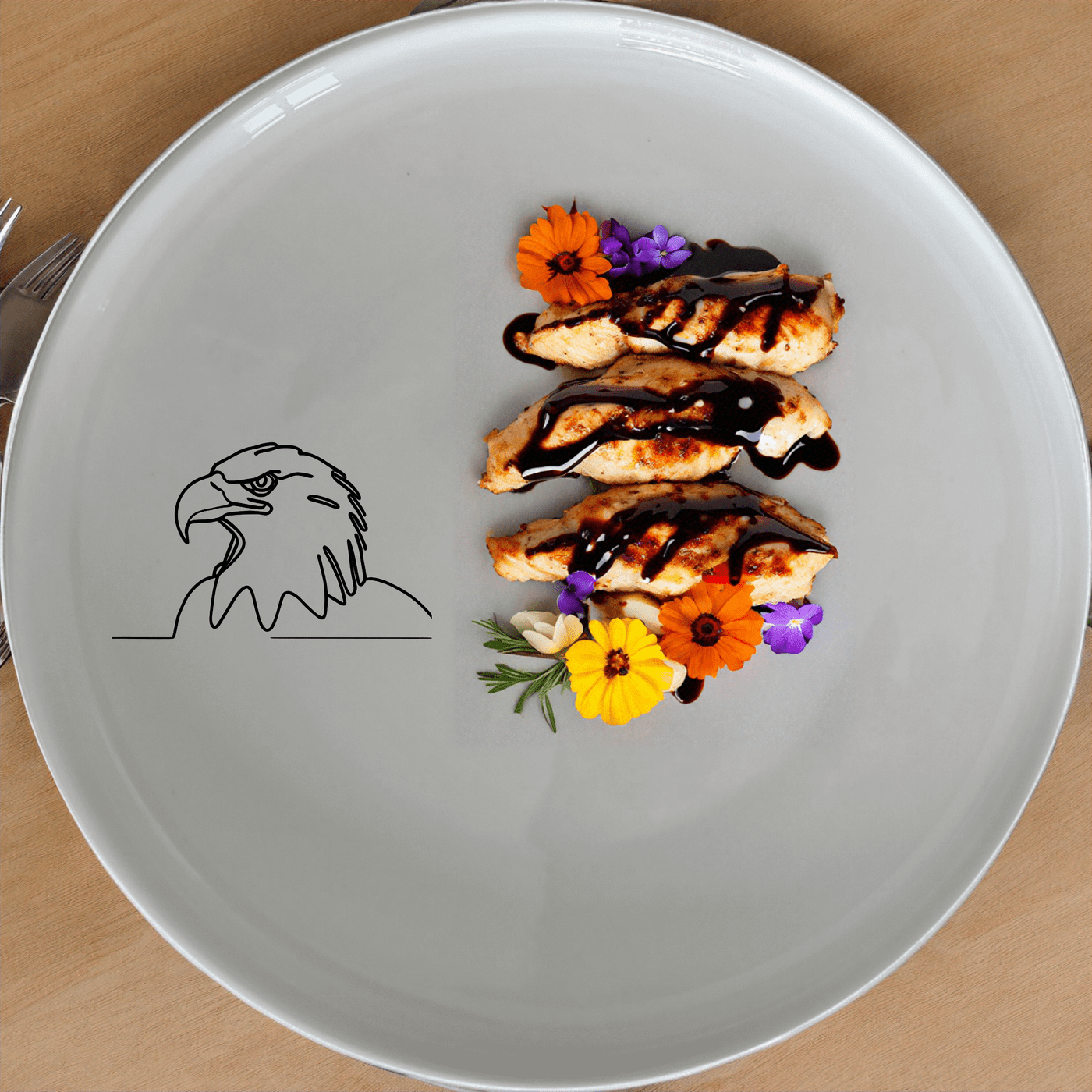 American Bald Eagle Dinner Plate Set of 4 features a sleek, minimalist design perfect for modern dining. This set of four plates showcases an elegant eagle silhouette, ideal for both everyday use and special occasions.