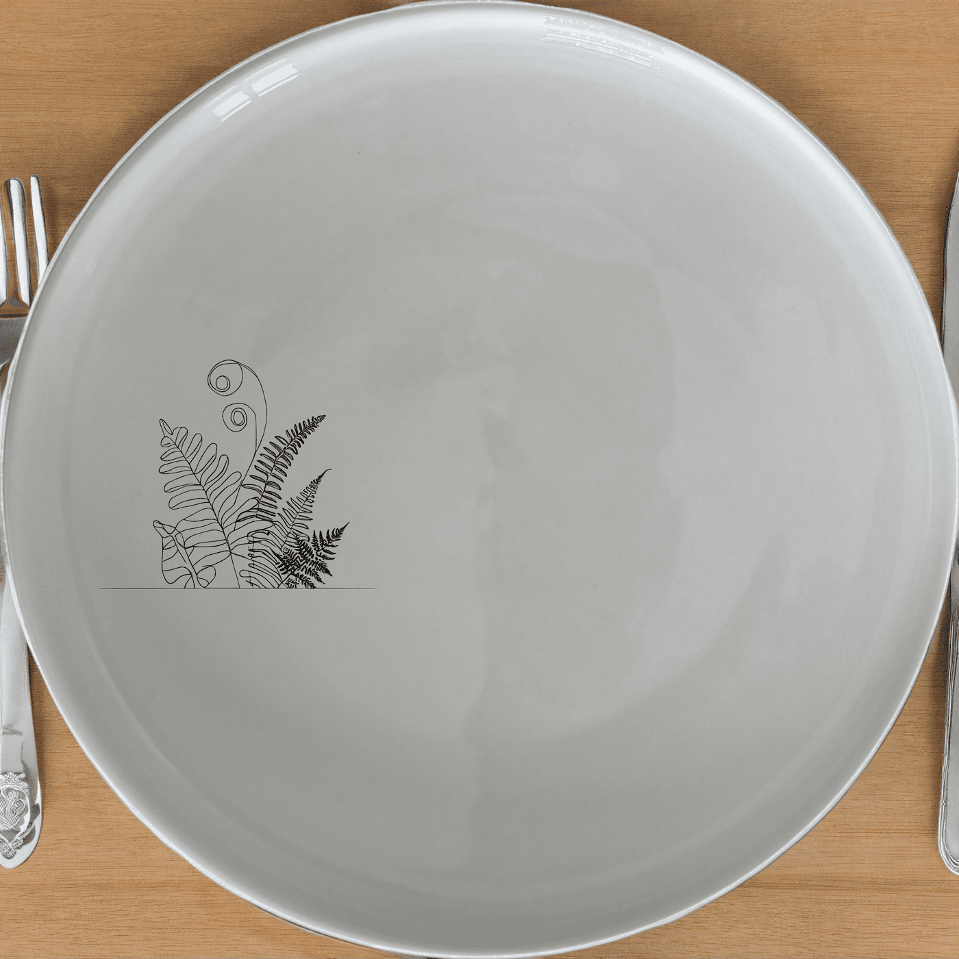 The Aroids Ferns Dinner Plate Set of 4 combines modern design with natural elegance, perfect for any dining occasion.