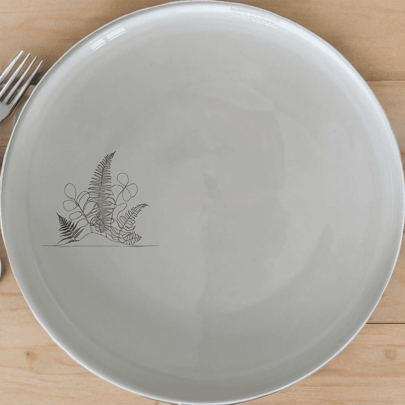 Aroids Ferns Side Plate Set of 4 offers a unique and elegant design perfect for any dining occasion.