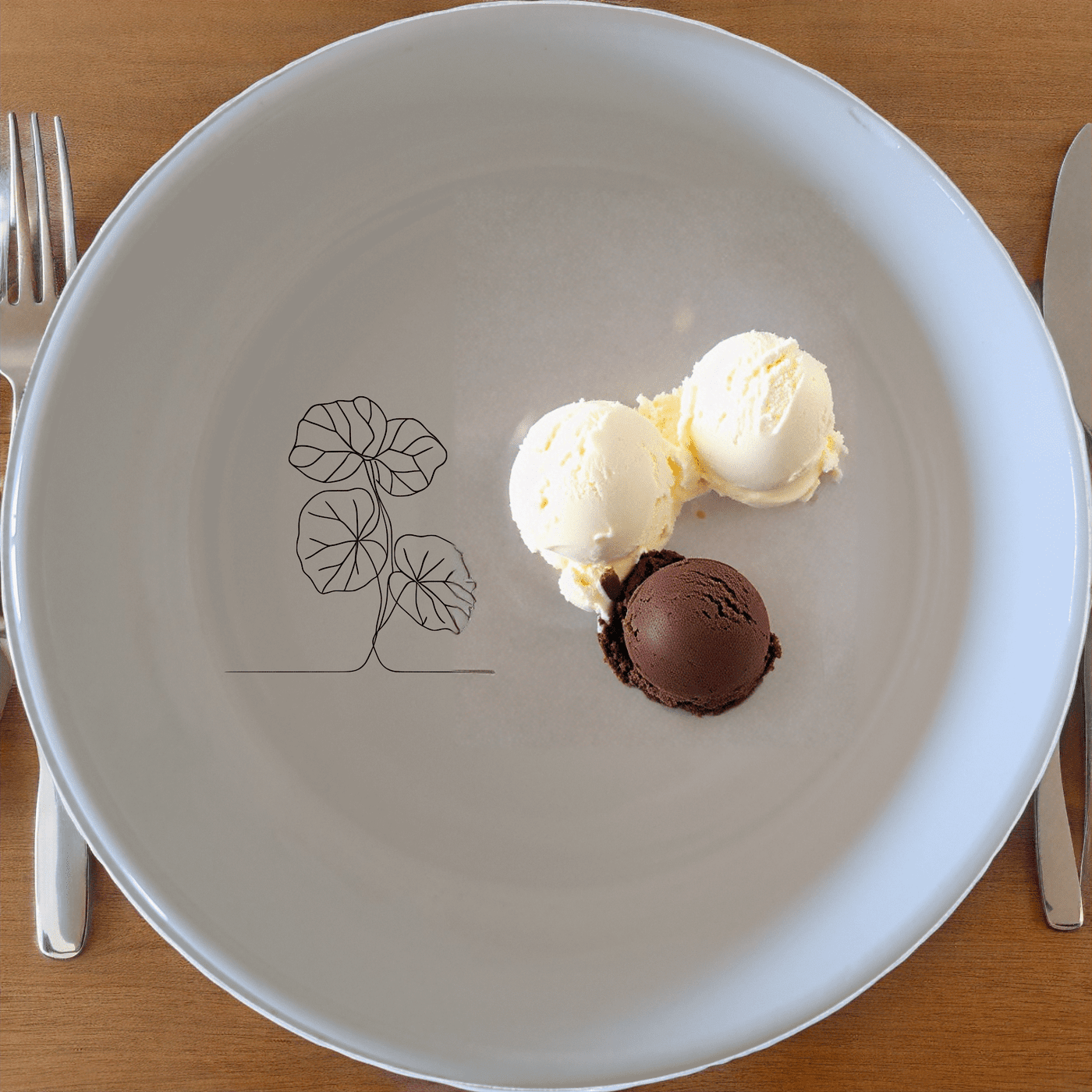 The Begonia Maculata Bowl Set of 4 features delicate botanical designs, perfect for everyday use or special occasions.