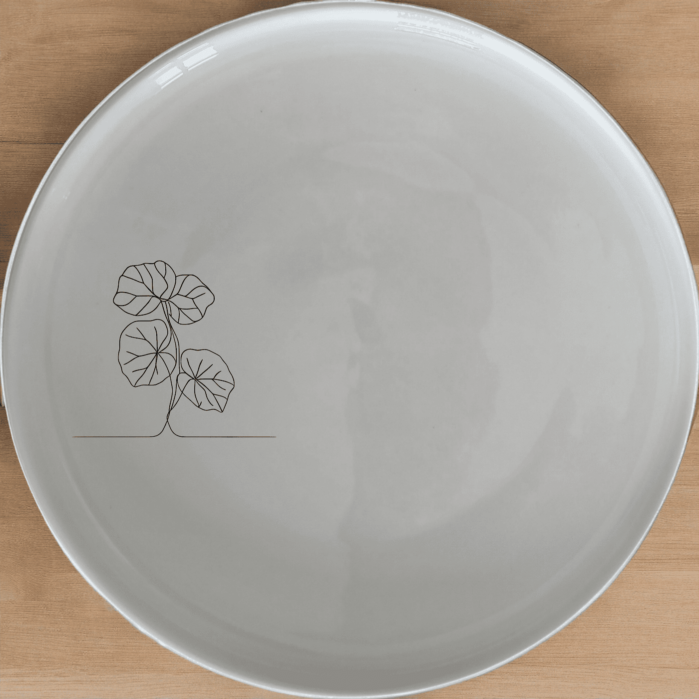 The Begonia Maculata Side Plate Set of 4 adds a touch of nature to your dining table with its elegant design.