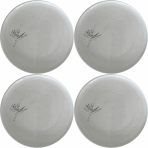 Bird Paradise Side Plate Set of 4 adds a touch of nature to your dining table with its elegant design and high-quality ceramic construction.