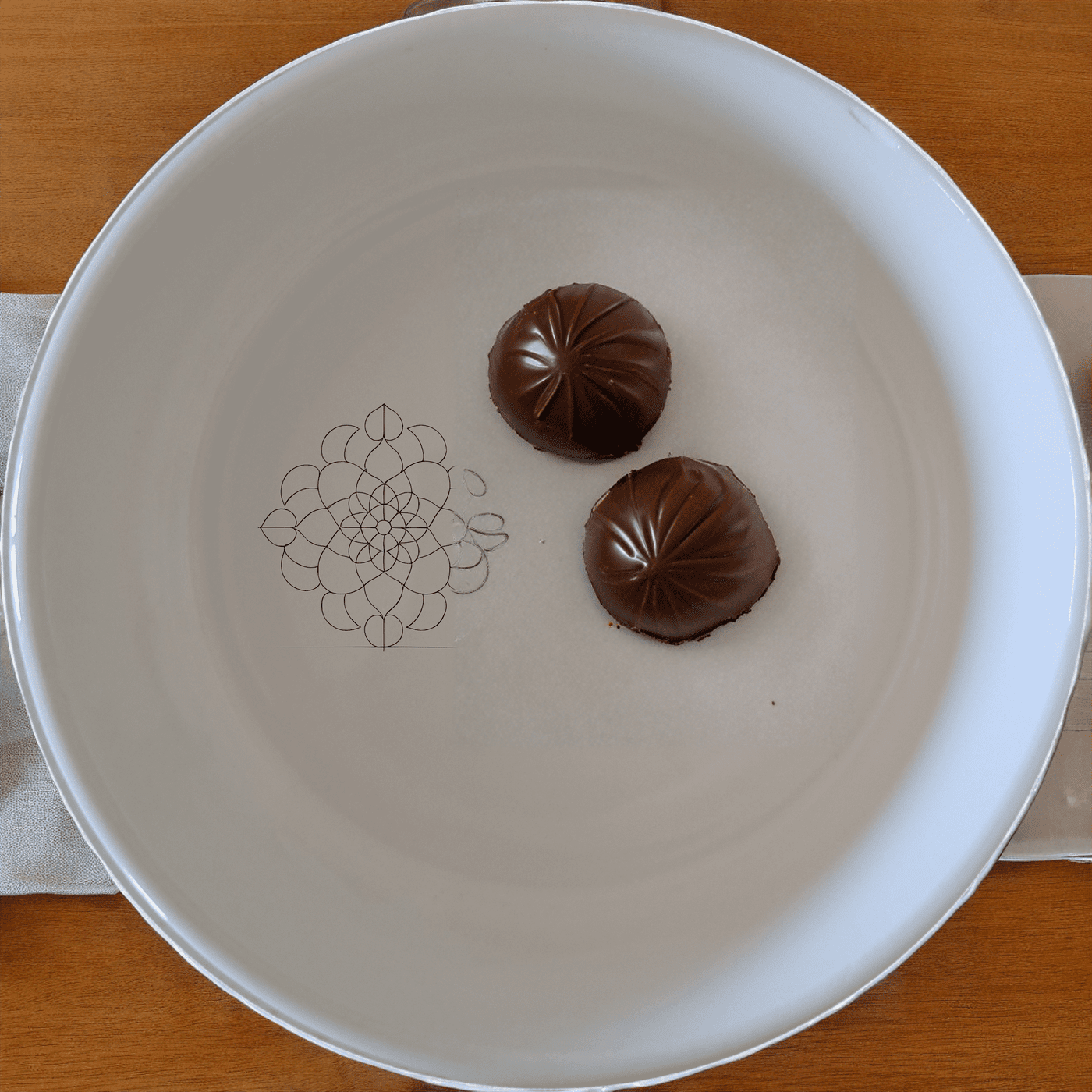 The Budist Imagery Bowl Set of 4 features intricate designs for elegant dining. Perfect for any home.
