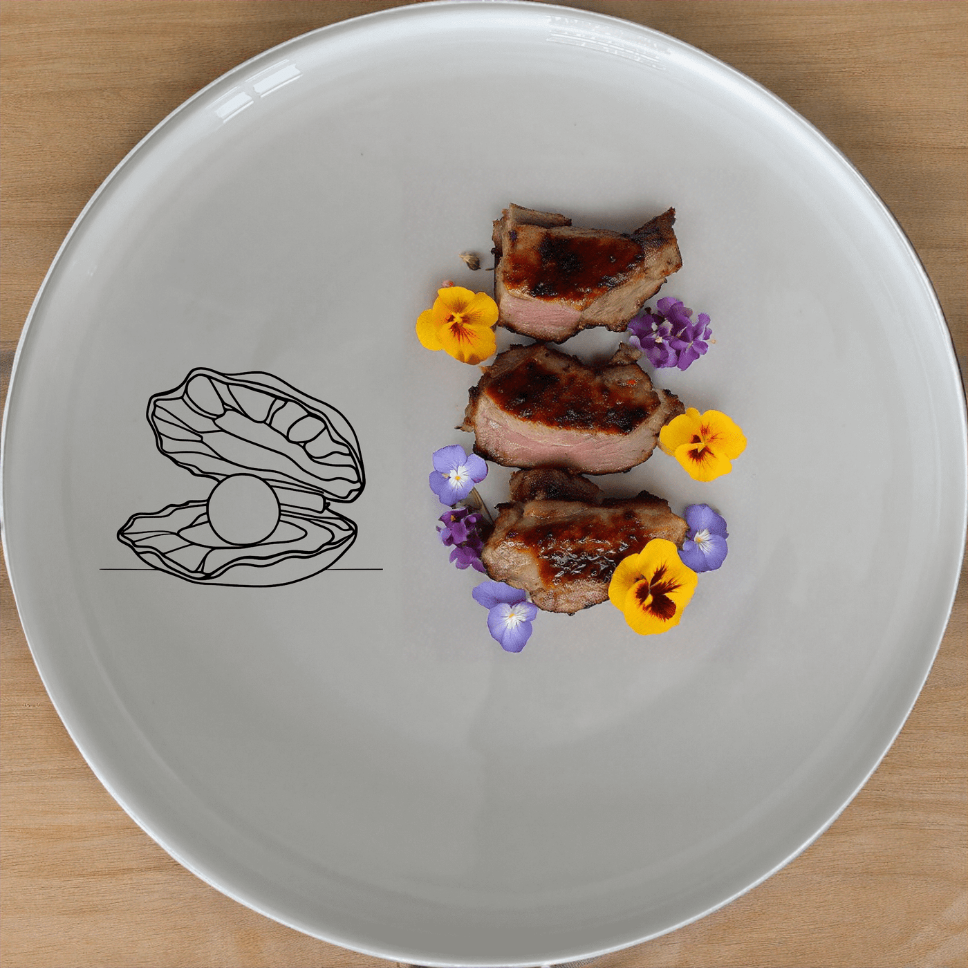 The Delicate Pearl Oyster Side Plate Set of 4 features an elegant design perfect for any dining occasion.