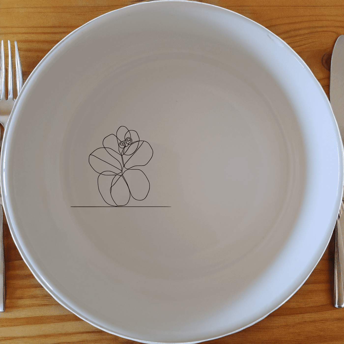 The Hoya Carnosa Bowl Set of 4 features delicate floral designs, perfect for everyday use or special occasions. Each bowl is crafted from premium ceramic for durability and elegance.