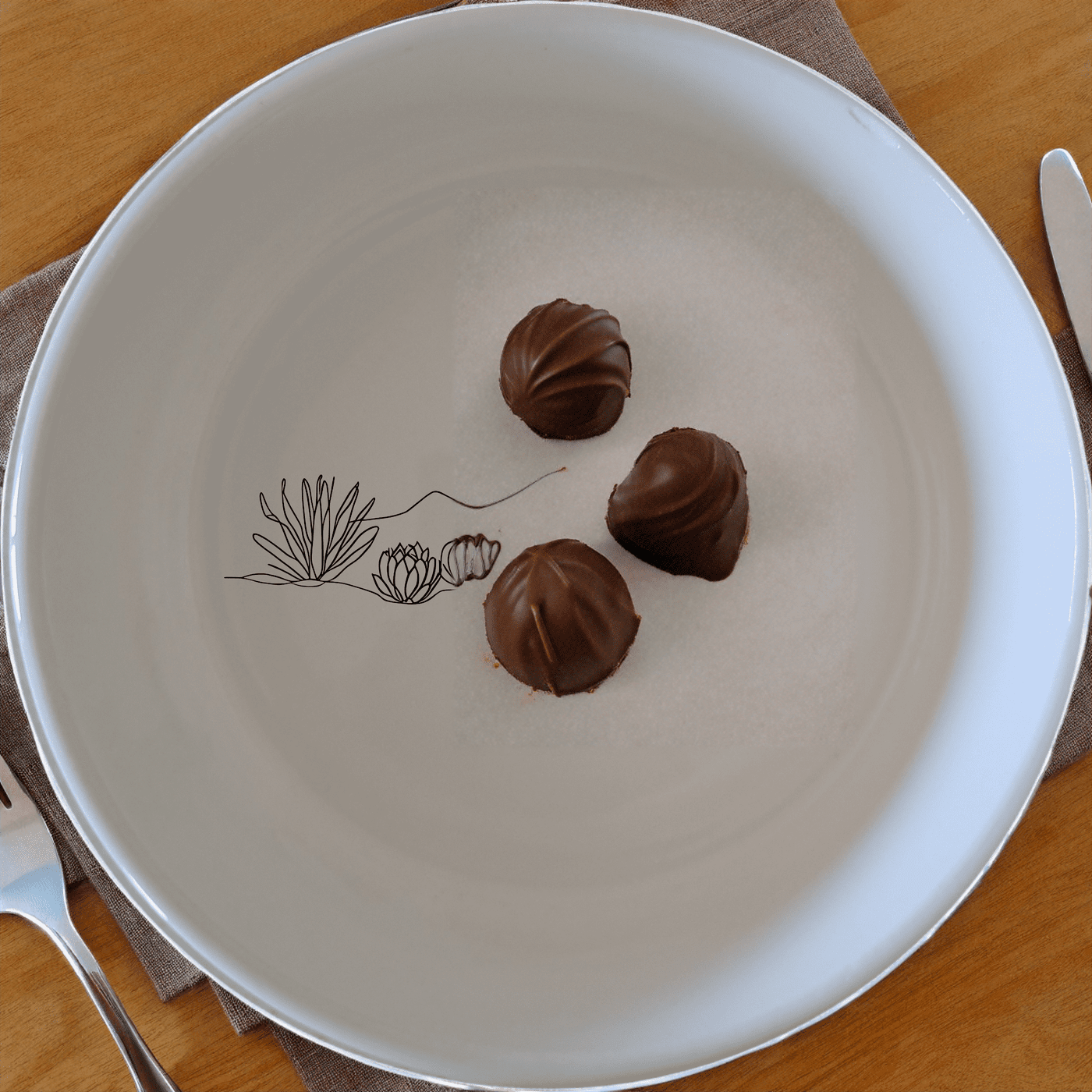 Discover the serene beauty of the Karoo Desert Landscape Succulent Plants Bowl Set of 4, perfect for adding a touch of nature to your dining experience.