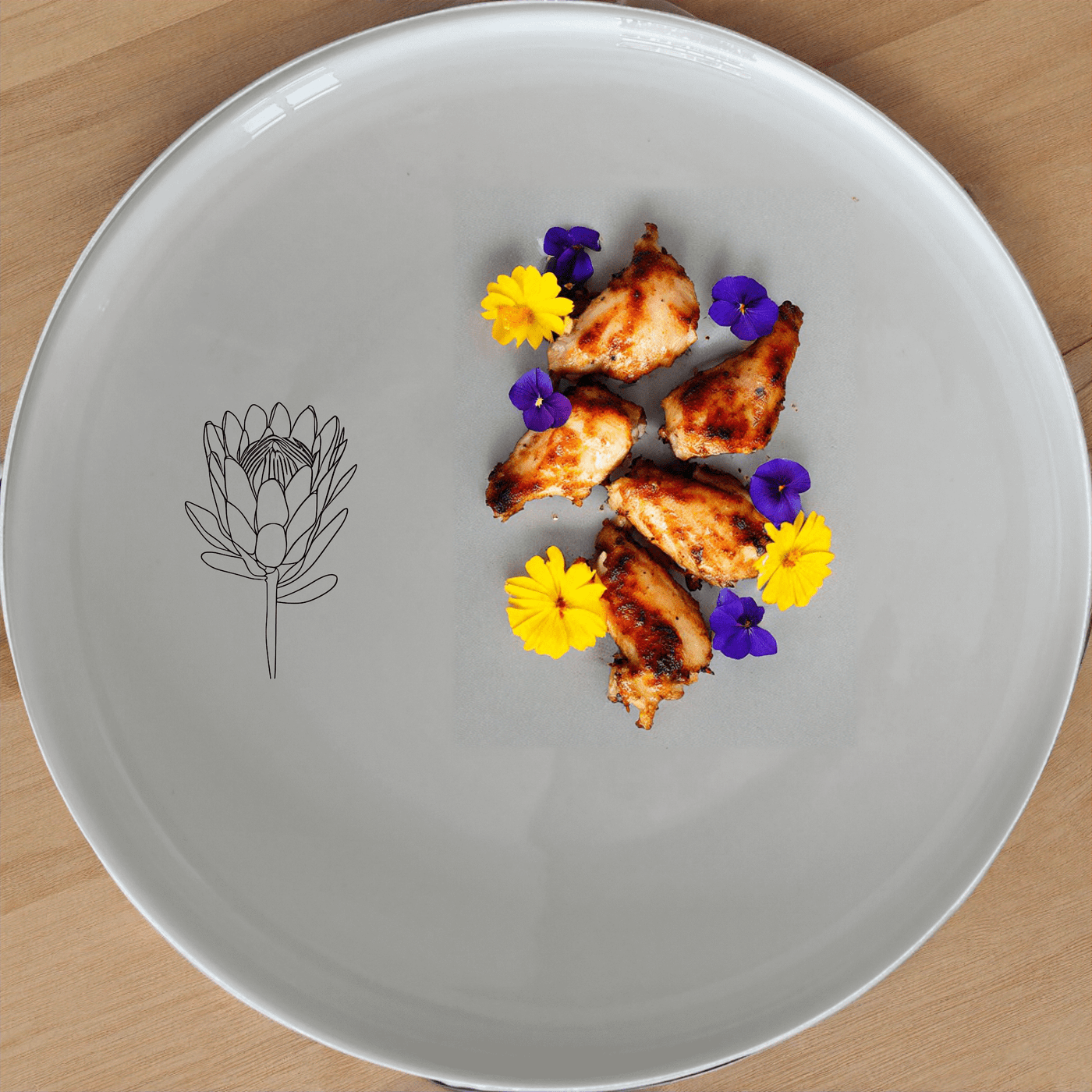 The King Protea Flower Dinner Plate Set of 4 features elegant botanical designs perfect for any dining occasion.