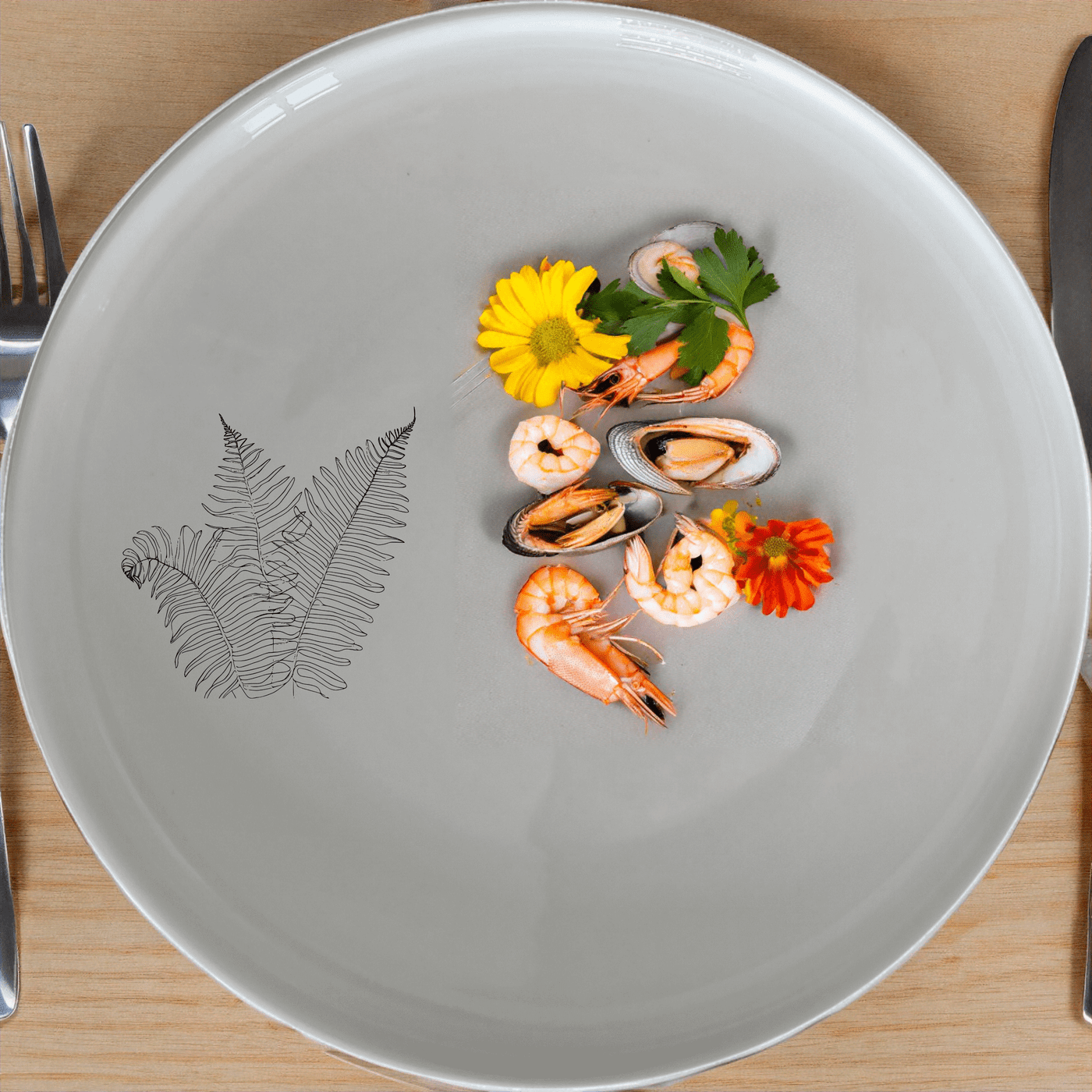Layered Fern Fronds Side Plate Set of 4 adds a touch of nature to your dining table with intricate fern designs.