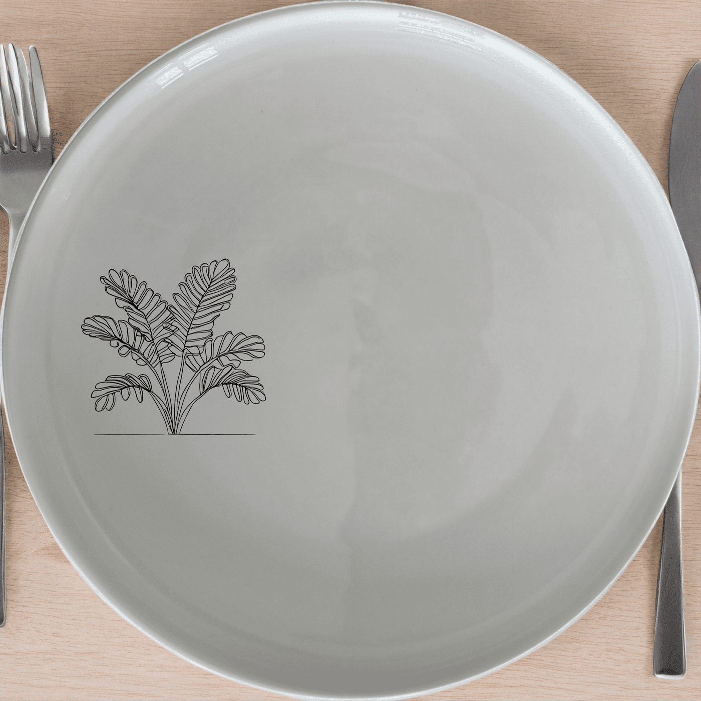 Maximalism Cycads Side Plate Set of 4 adds a touch of modern elegance to your dining table with its sleek design and abstract botanical motif.