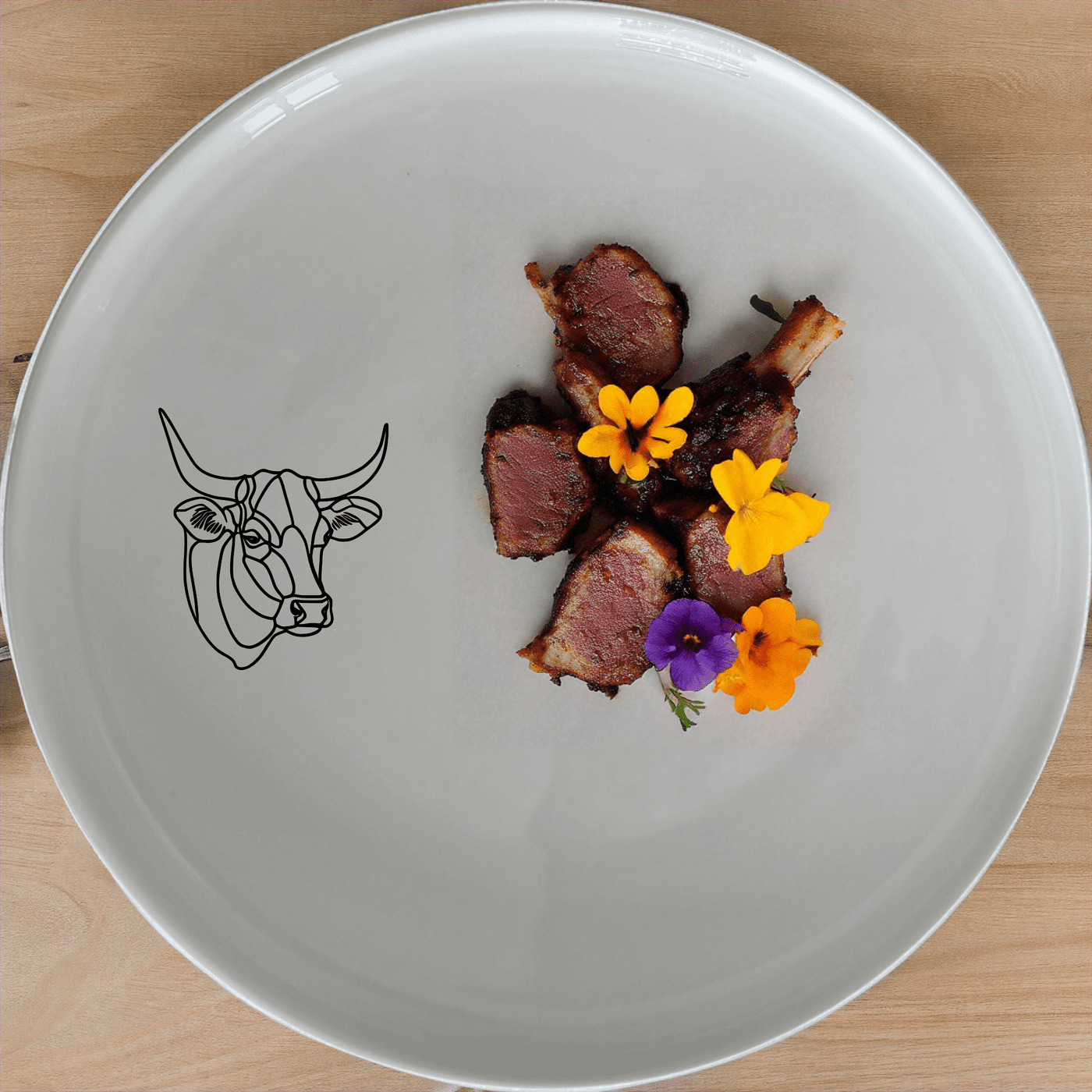 The Nguni Cattle Cow Head Side Plate Set of 4 is a unique and stylish addition to any dining table, perfect for those who appreciate African-inspired designs.