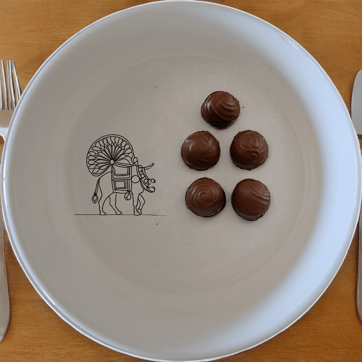 North Indian Cultural Imagery Bowl Set of 4 adds a touch of heritage to your dining table with intricate cultural designs.