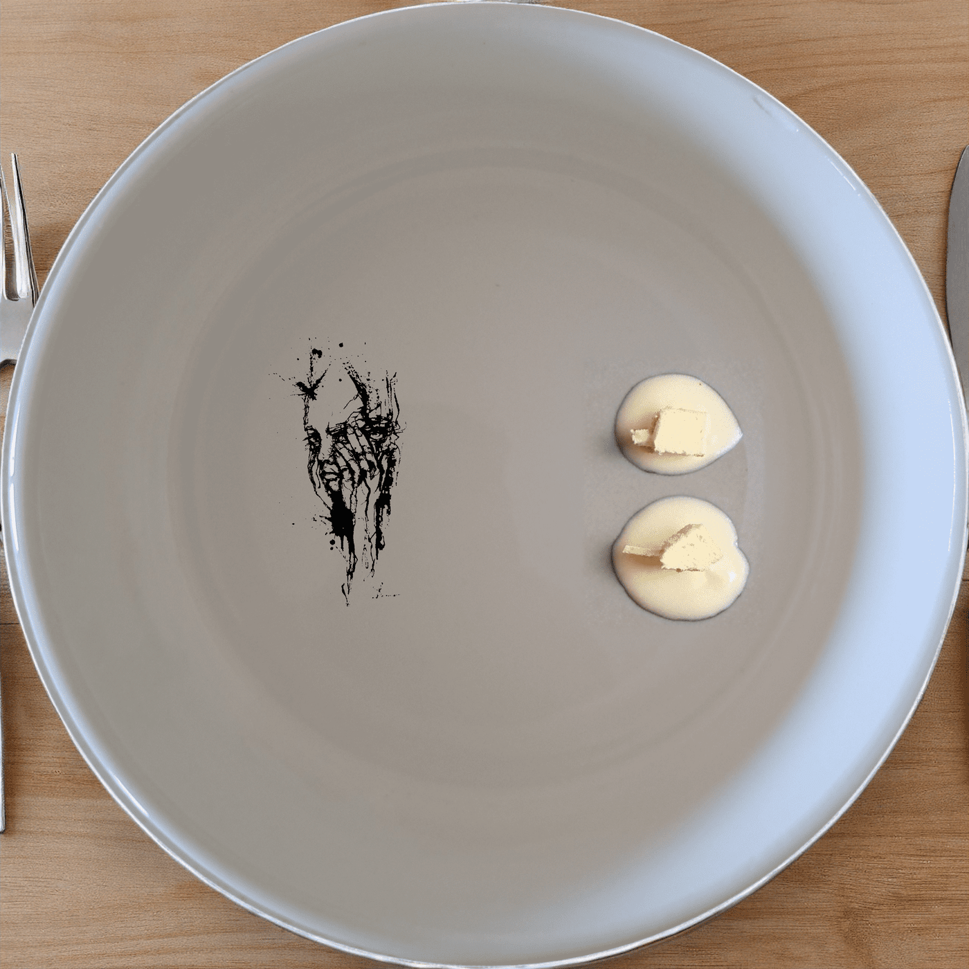 Doriana Abstract Bowl Set of 4 - Range 1 offers a modern, minimalist design perfect for contemporary kitchens and dining spaces.