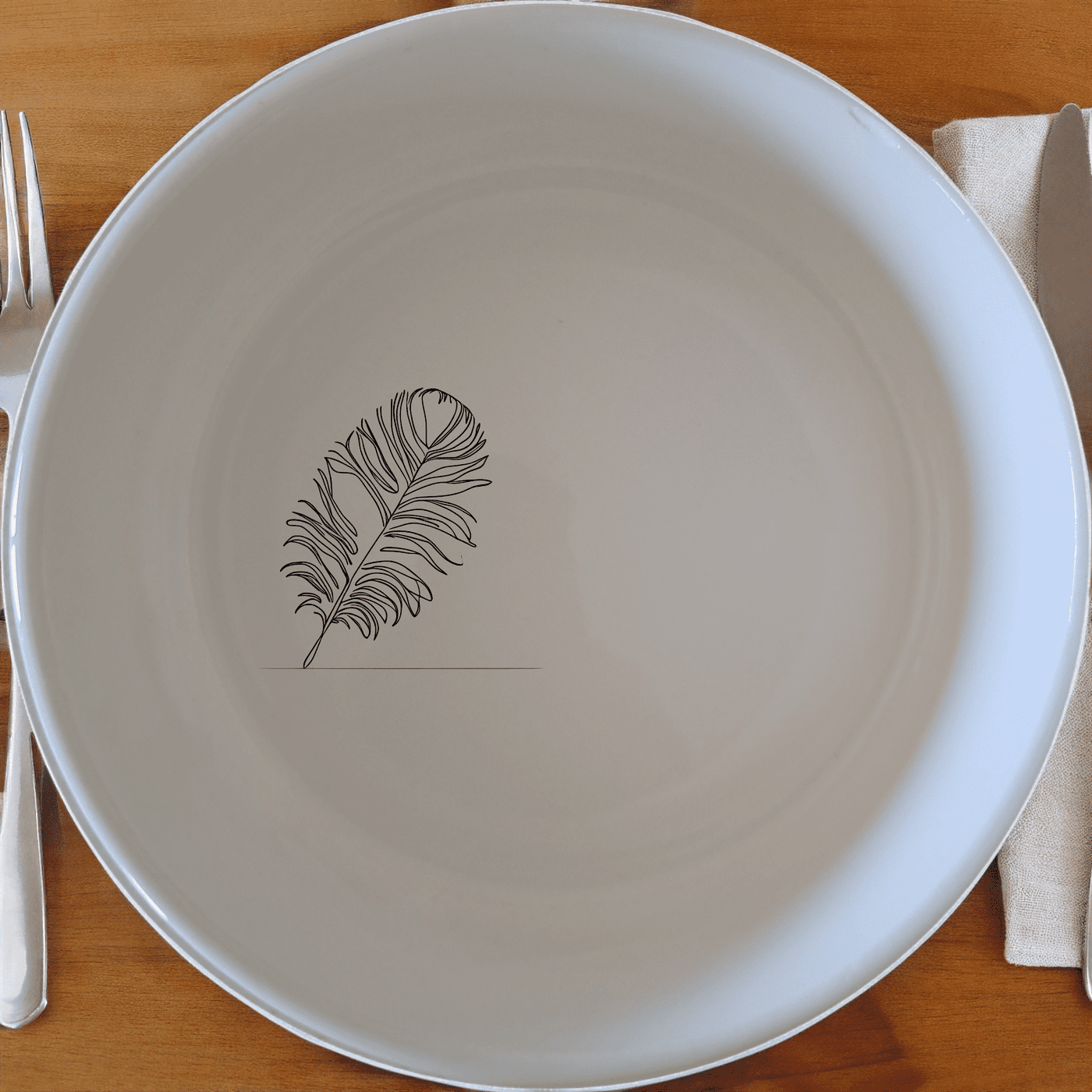 The Ostrich Feather Delicate Detailed Bowl Set of 4 features a subtle, elegant design perfect for any dining occasion.