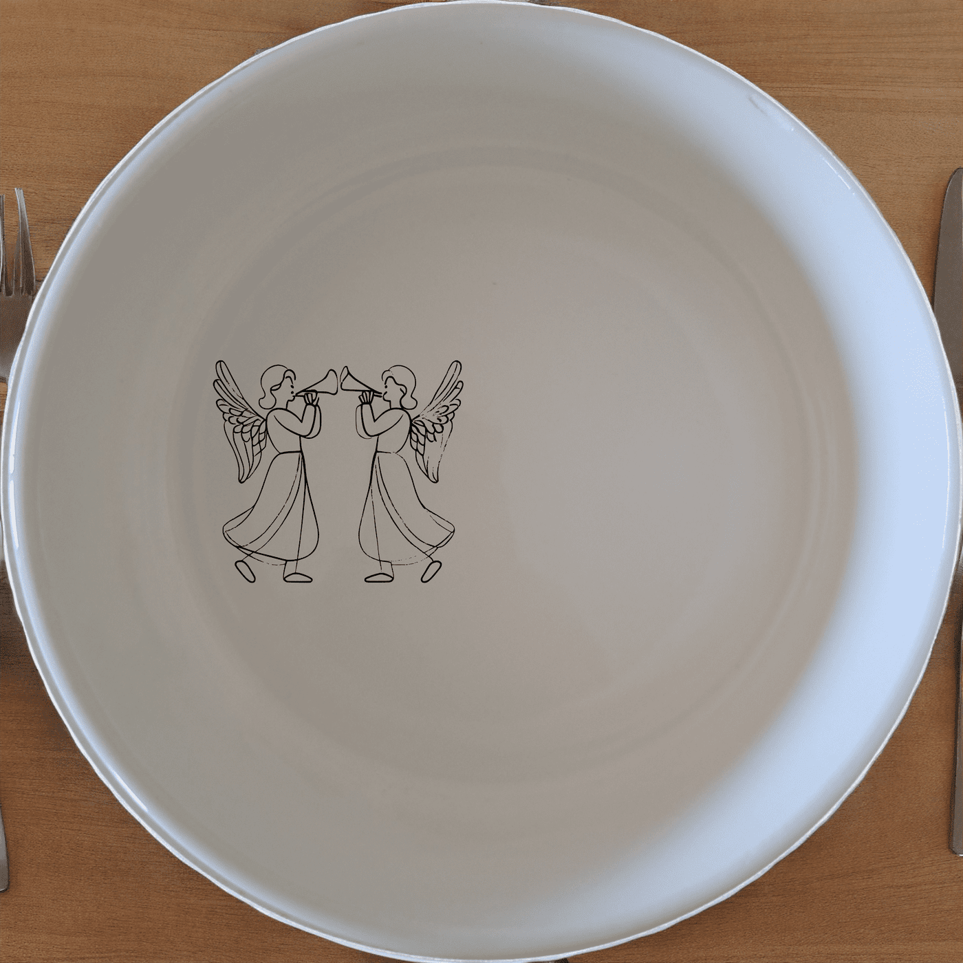 The Silhouette Angel Trumpet Bowl Set of 4 - Range 1 features elegant laser-etched designs for a sophisticated touch to your dining experience.