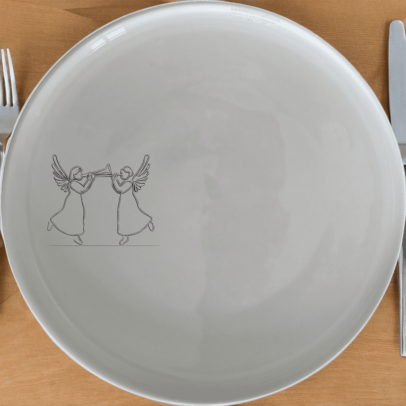 Angels Trumpet Dinner Plate Set of 4 - Range 2 is a beautifully designed dinner plate set featuring two angels playing trumpets. Perfect for festive gatherings and special occasions.