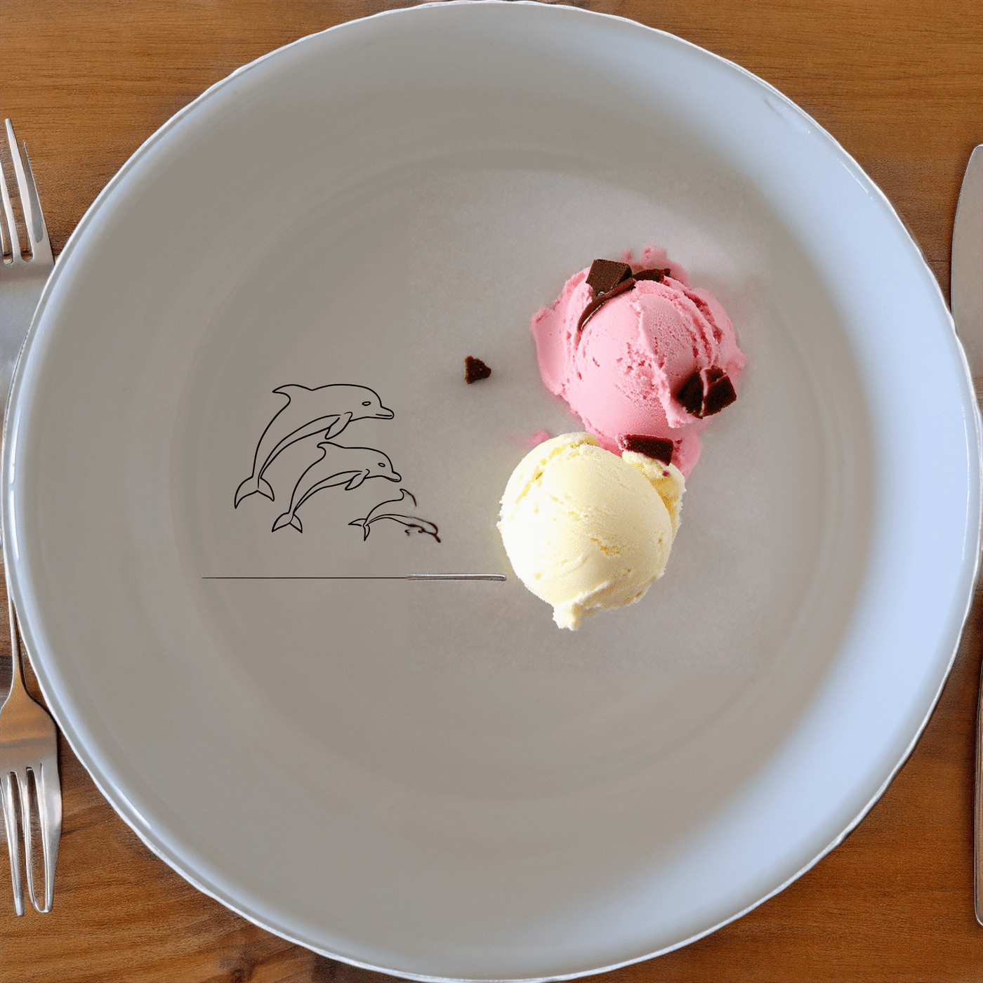 Dolphins Silhouette Bowl Set of 4 - Range 1 is a stylish and modern addition to any dining set, perfect for everyday use or special occasions.