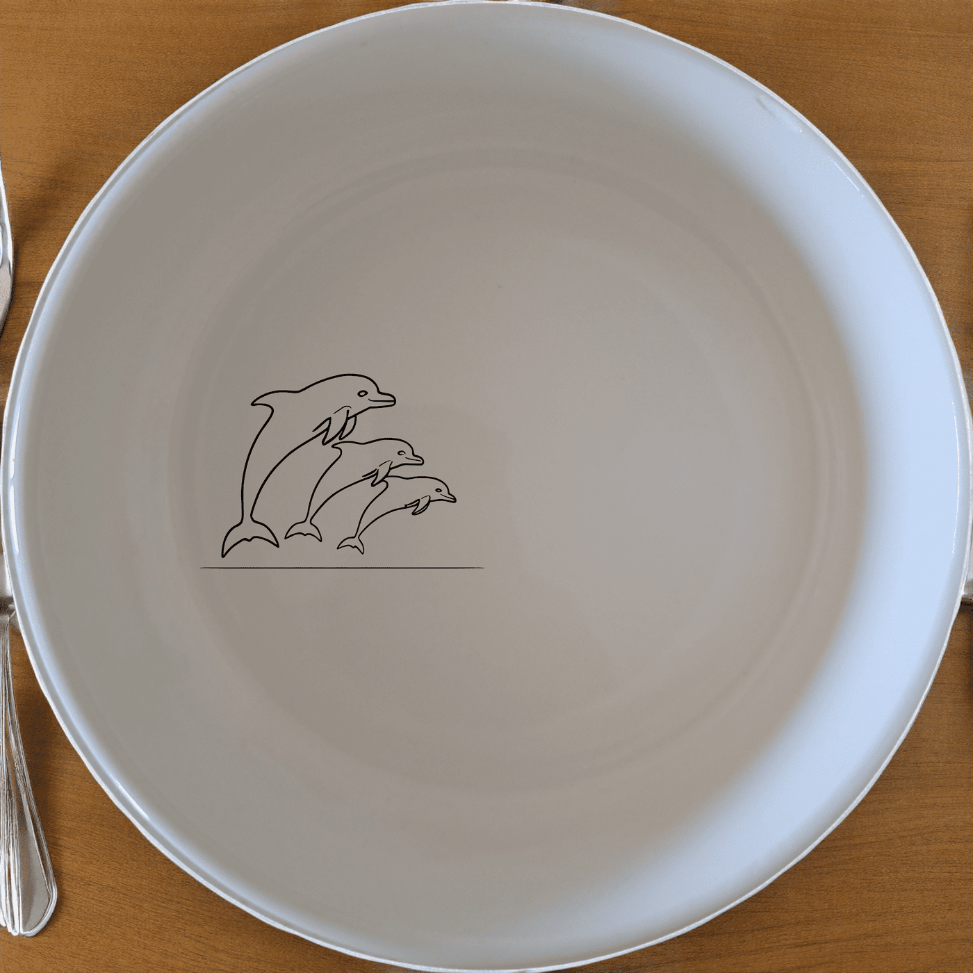 Dolphins Jumping Bowl Set of 4 - Range 2 is a stylish and functional addition to any dining table, perfect for everyday use or special occasions.