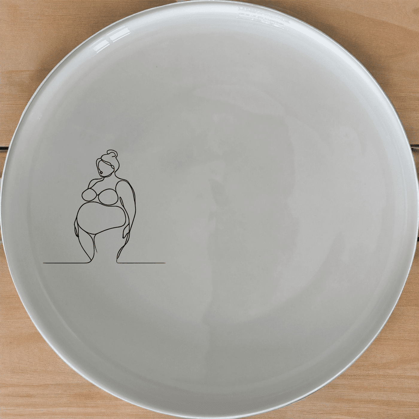 Sillohette Fat Curvey Ladies Dinner Plate Set of 4 - Range 3 is a stylish and modern dinner plate set featuring a unique silhouette design.