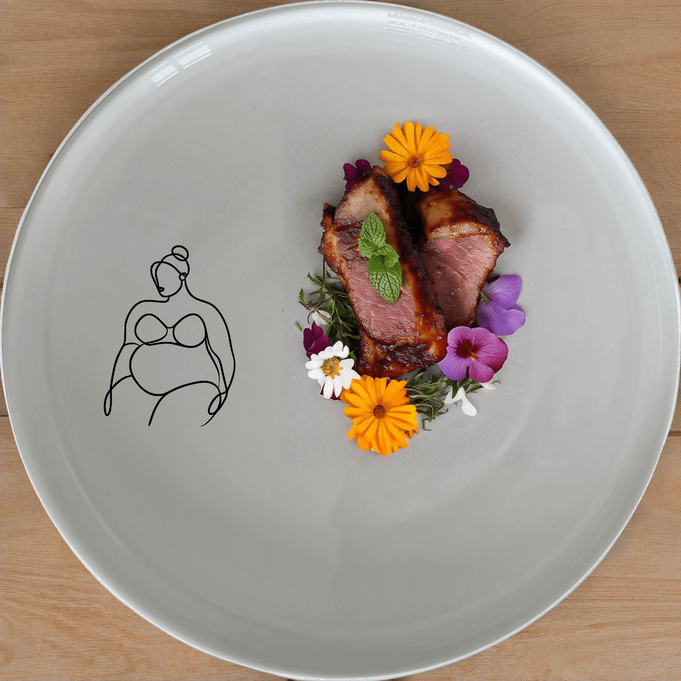 Fat Curvey Ladies Side Plate Set of 4 - Range 4 is a stylish and modern addition to any dining set, perfect for everyday use or special occasions.