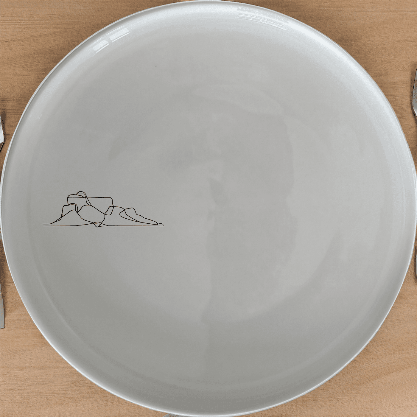 Discover the Table Mountain Dinner Plate Set of 4, a stunning collection of ceramic plates featuring a minimalist design inspired by the iconic Table Mountain.