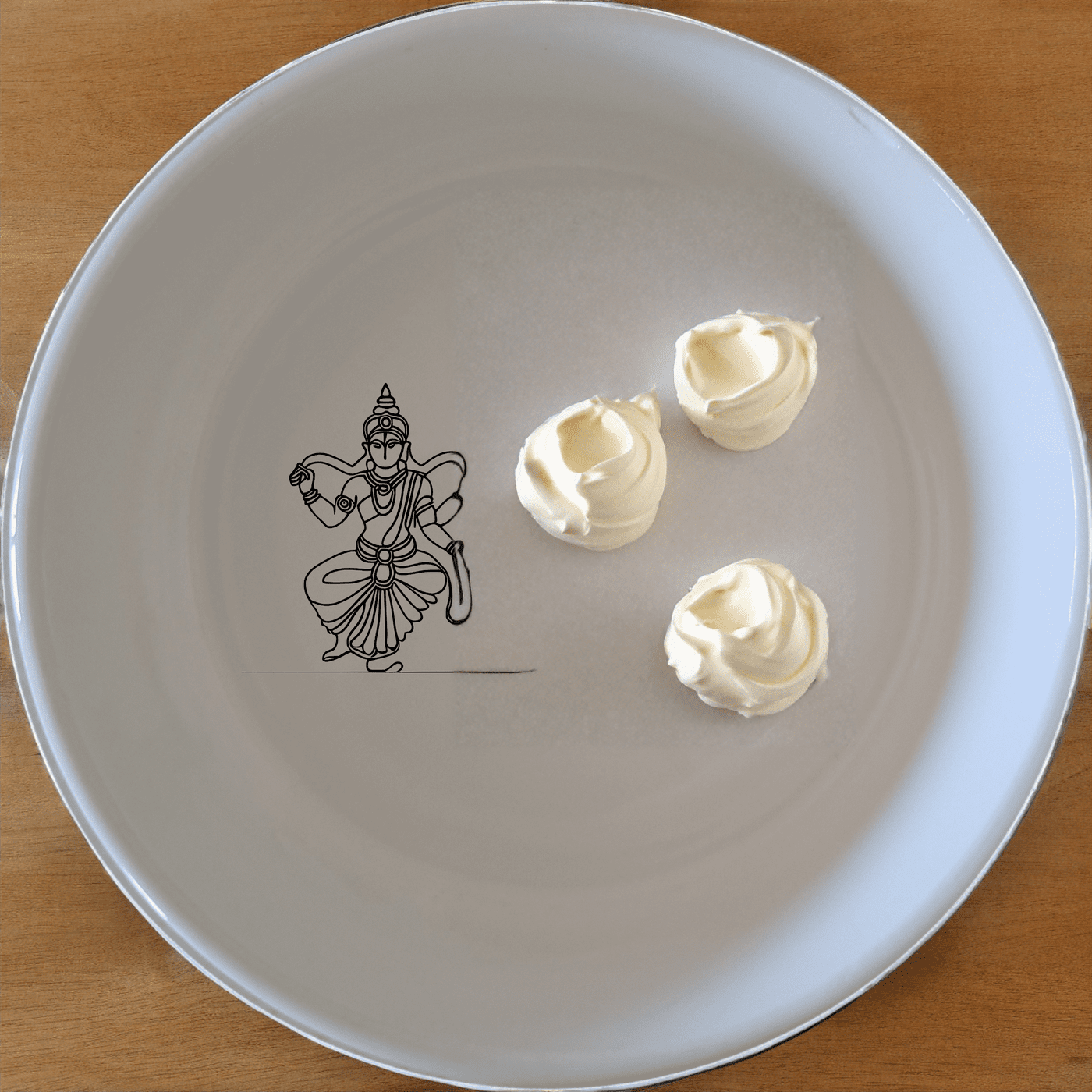 South Indian Cultural Imagery Bowl Set of 4 features traditional artwork for a unique dining experience.