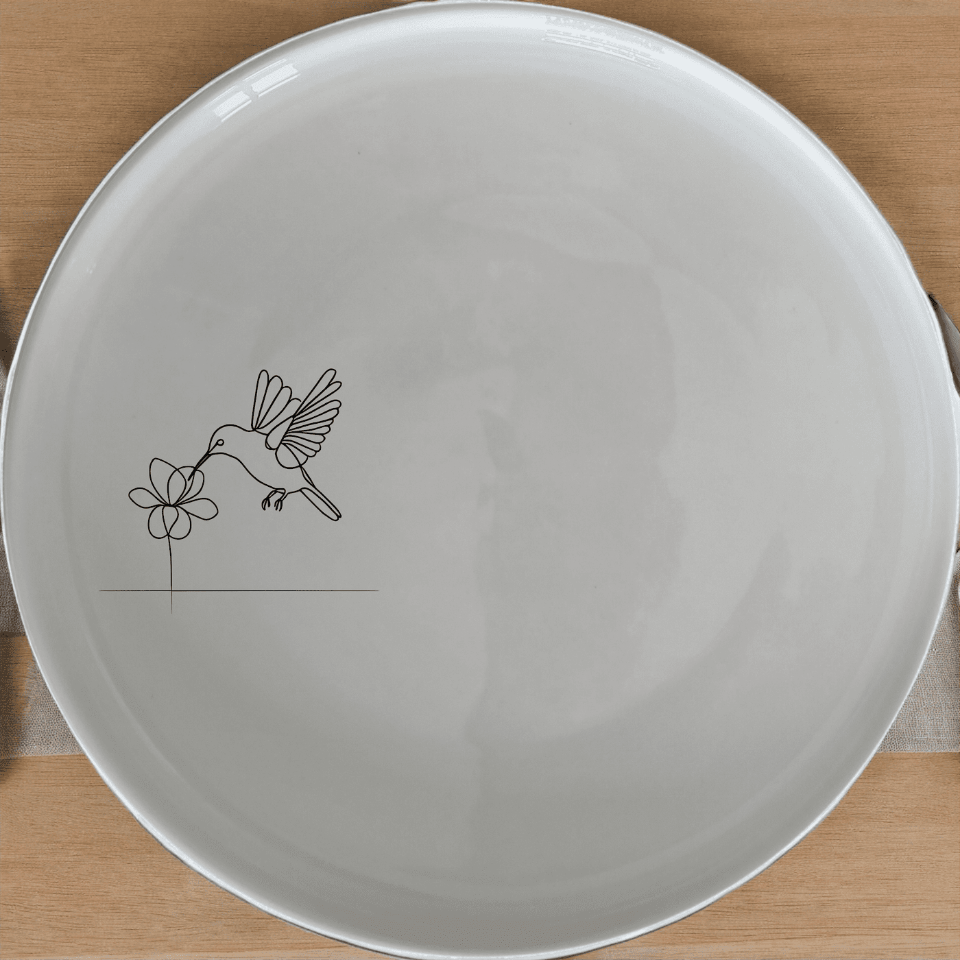 Sunbird Flower Bloom Side Plate Set of 4 is a beautiful and elegant set of four white ceramic side plates featuring a delicate sunbird design.