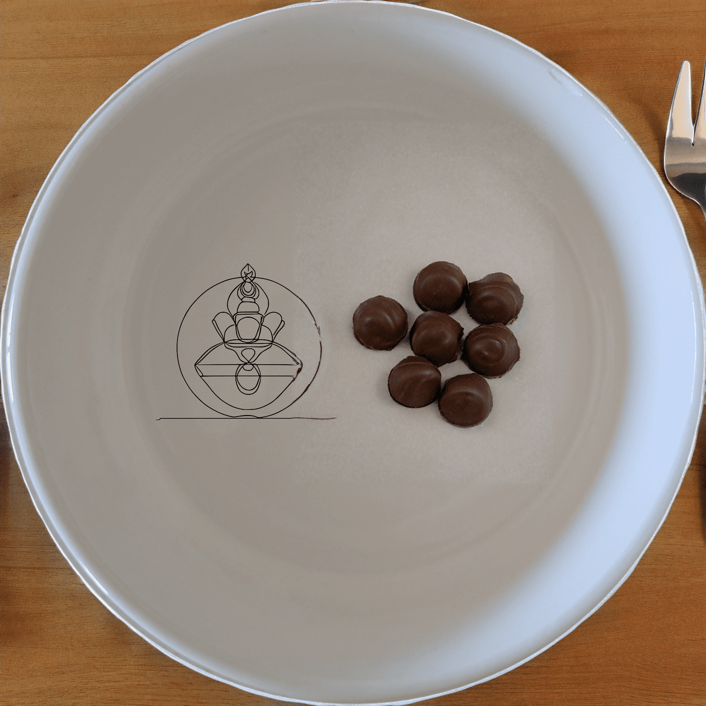 The Tibetan Cultural Imagery Bowl Set of 4 features intricate designs inspired by ancient traditions, perfect for adding a touch of cultural elegance to your dining experience.