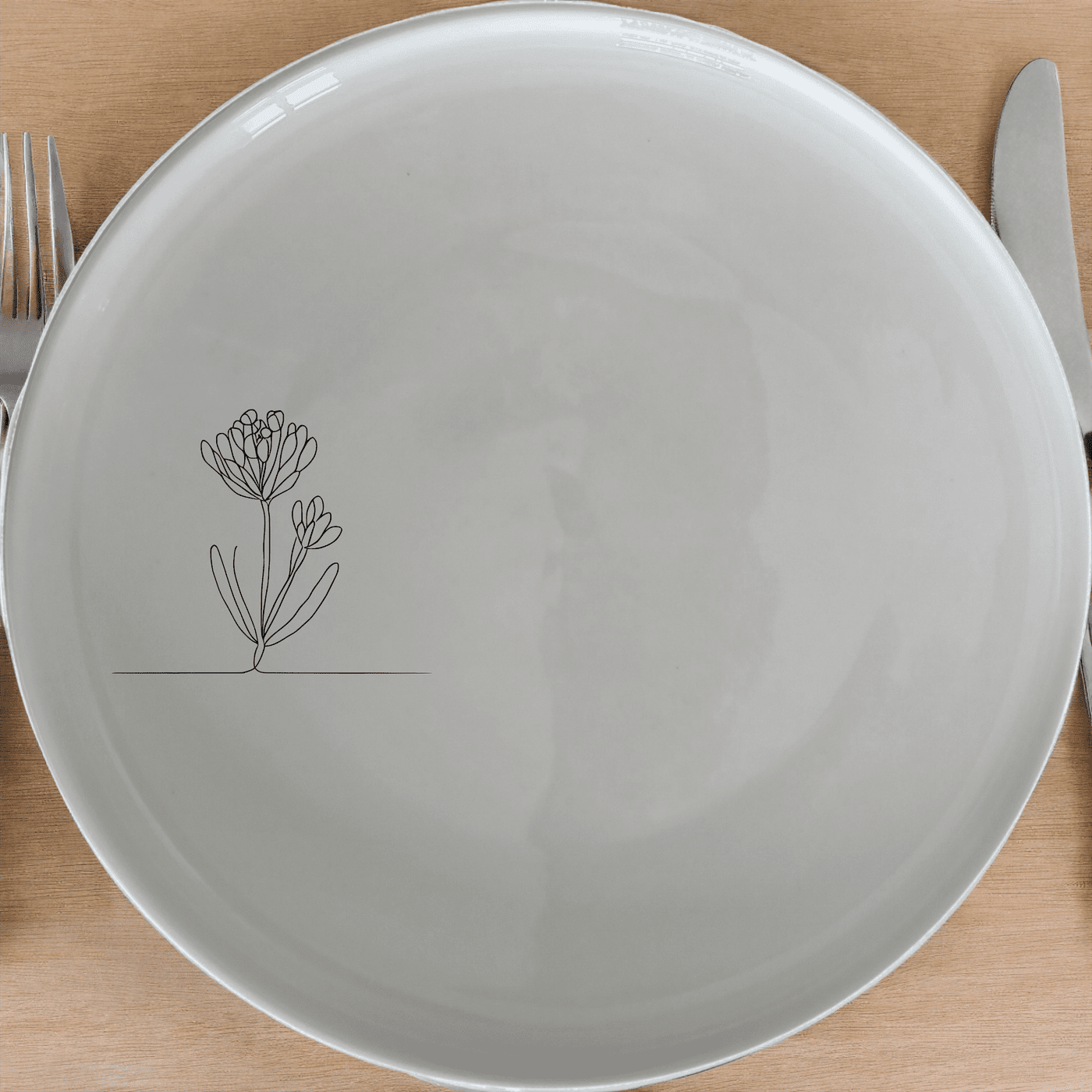 The Western Cape Fynbos Side Plate Set of 4 features delicate botanical designs, perfect for adding a touch of nature to your dining table.