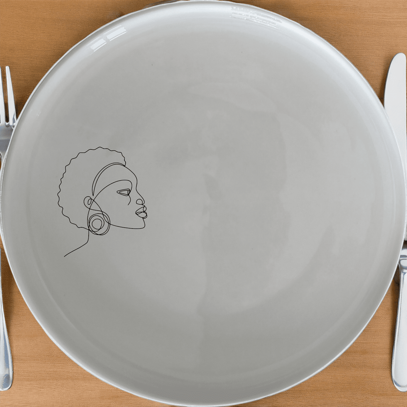 Young African Woman Side Plate Set of 4 - Range 1 offers a stylish and modern design perfect for any dining table.
