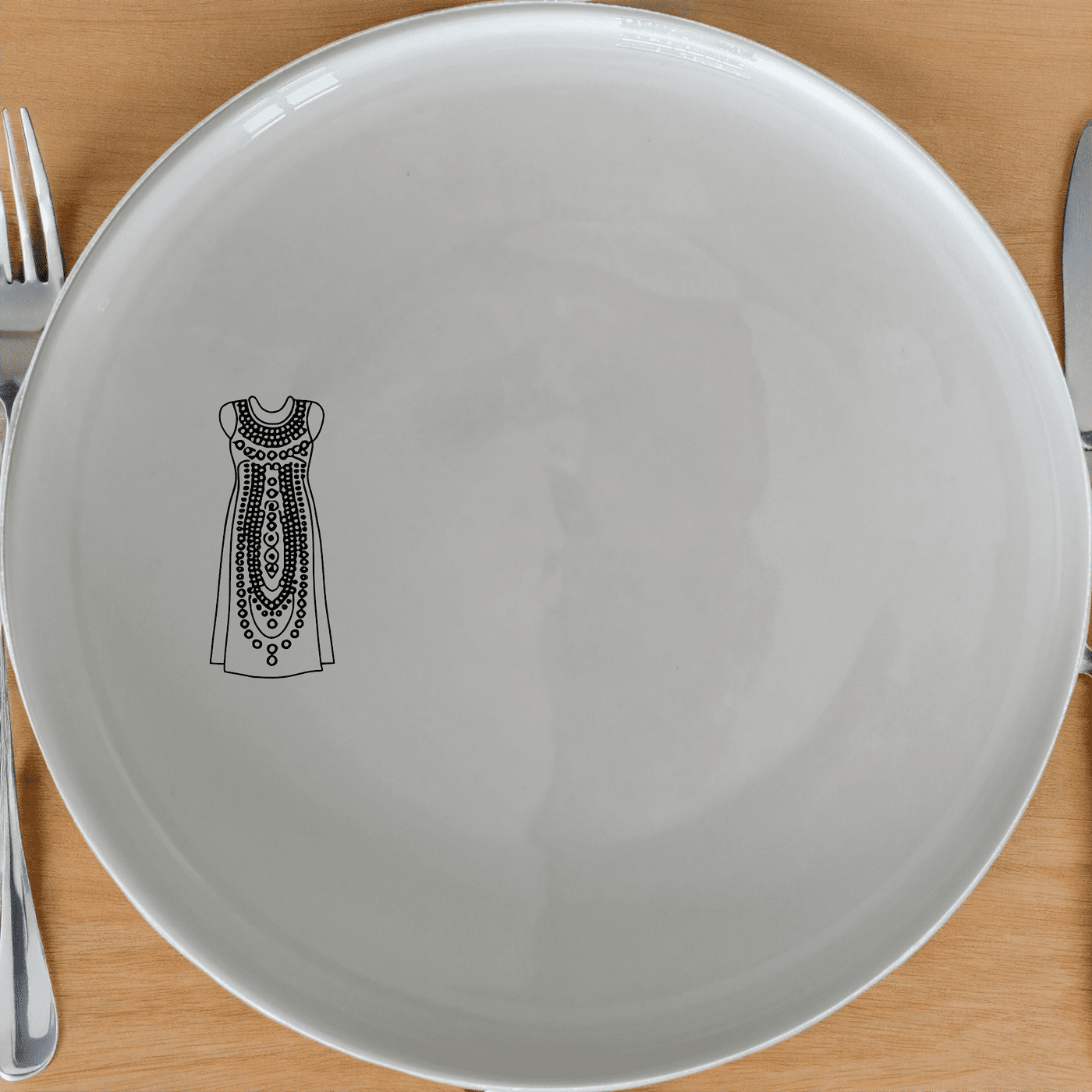 The Zulu Beadwork Traditional Pattern Design Dinner Plate Set of 4 adds a touch of cultural elegance to your dining table.