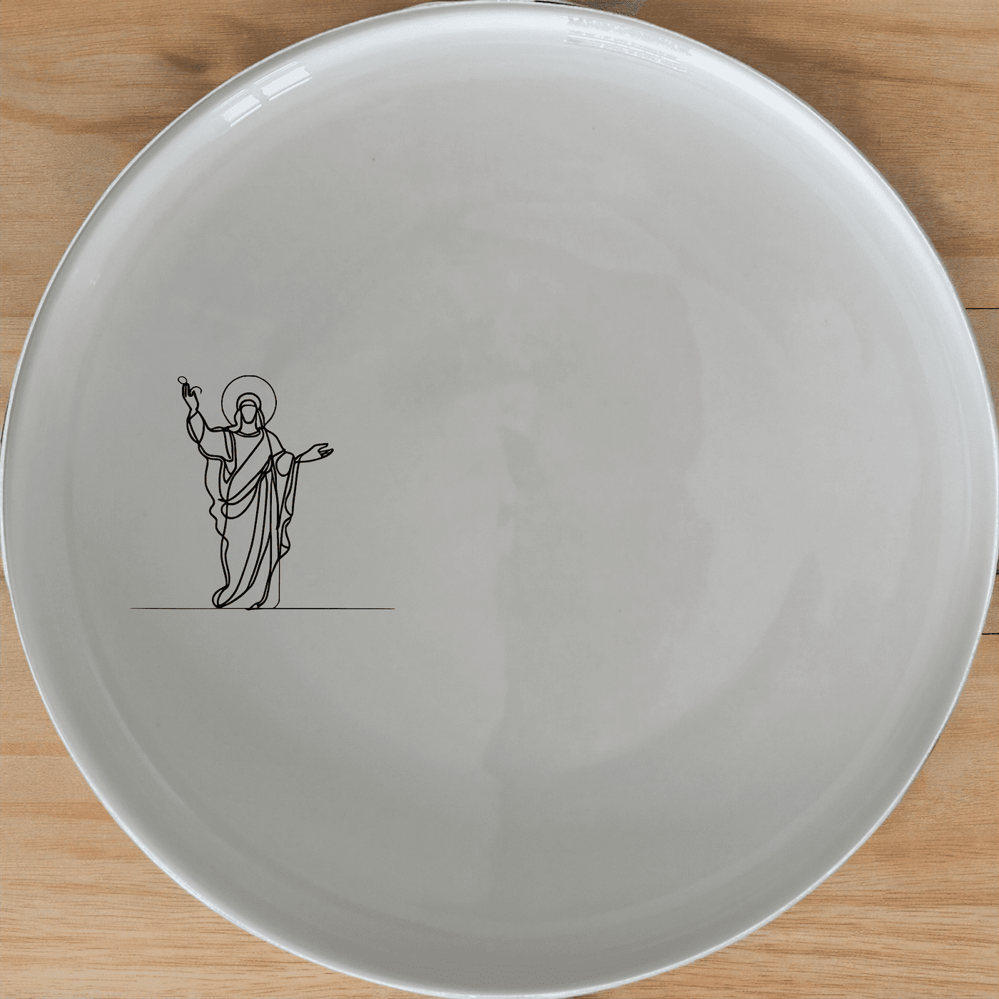 Resurrection Figure Side Plate Set of 4 offers a timeless design perfect for any dining setting, combining elegance and functionality.