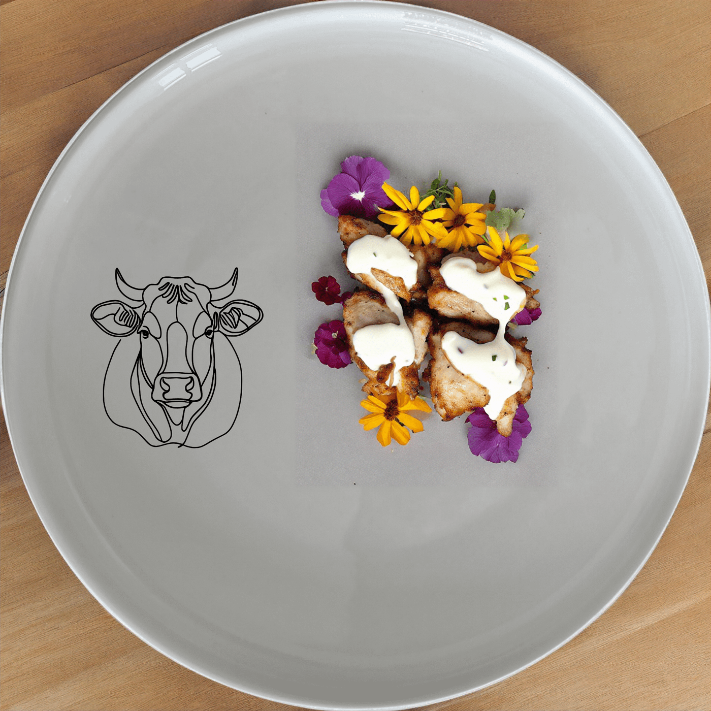 The Curvey Fat Jersey Cows Dinner Plate Set of 4 - Range 1 features a charming cow design, perfect for adding a touch of rustic elegance to your dining table.