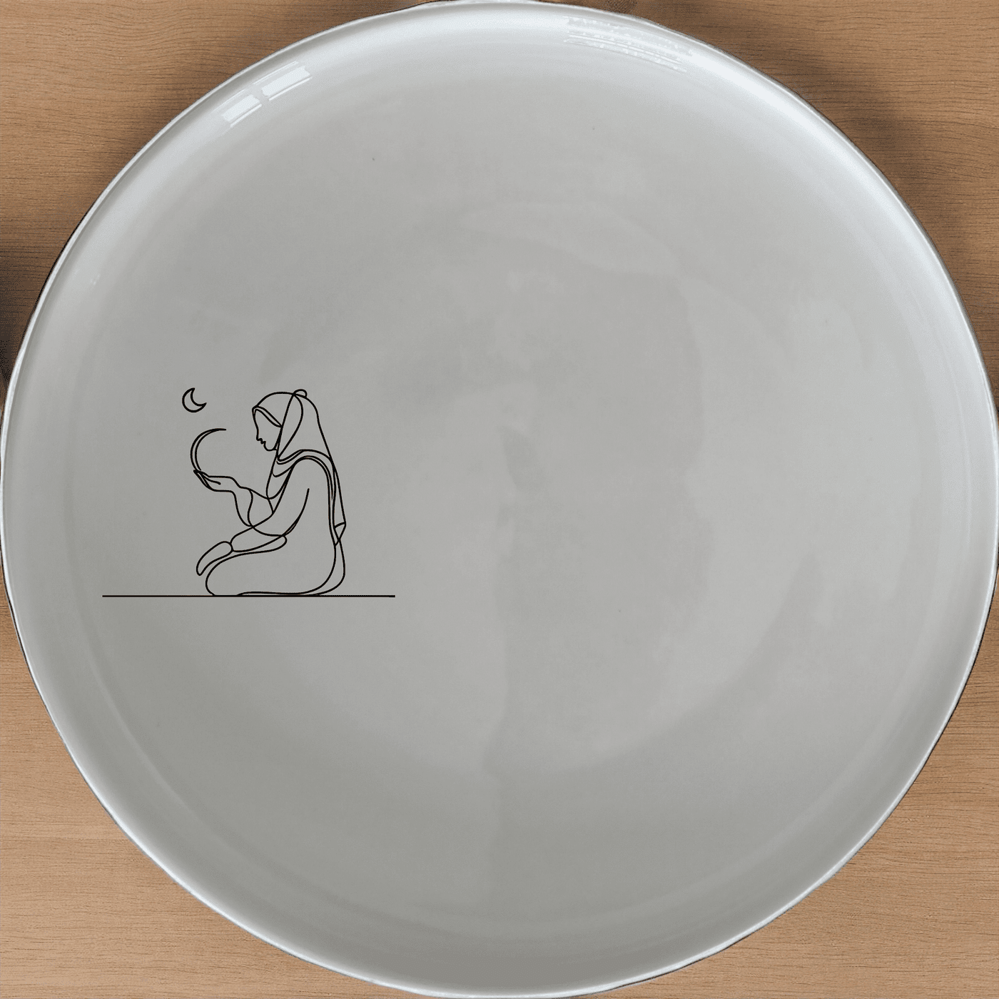 The Islamic Imagery Dinner Plate Set of 4 features elegant designs perfect for any dining occasion.