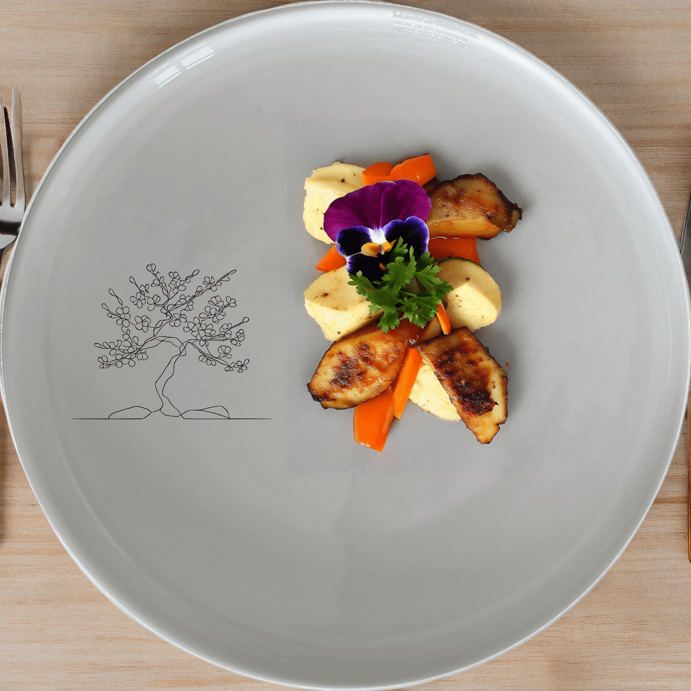 Japanese Cherry Blossom Side Plate Set of 4 - Range 1 is a beautiful and elegant set of four side plates featuring a delicate cherry blossom design.