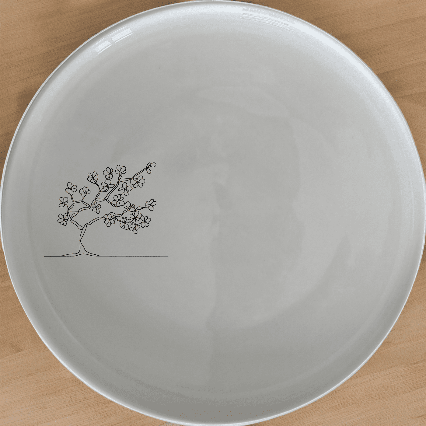 Japanese Cherry Blossom Side Plate Set of 4 - Range 3 is a beautiful and elegant set of four side plates featuring a delicate cherry blossom design.