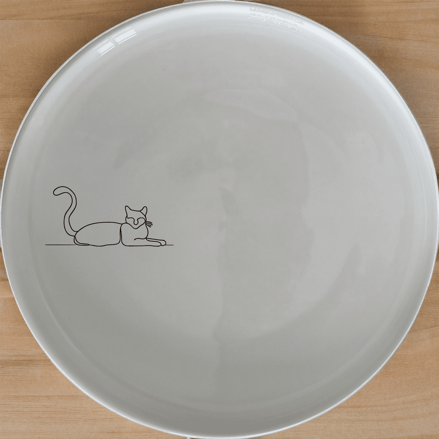 Lazy Stretching Cat Dinner Plate Set of 4 - Range 3 is a charming and stylish dinner plate set featuring a minimalist cat design.