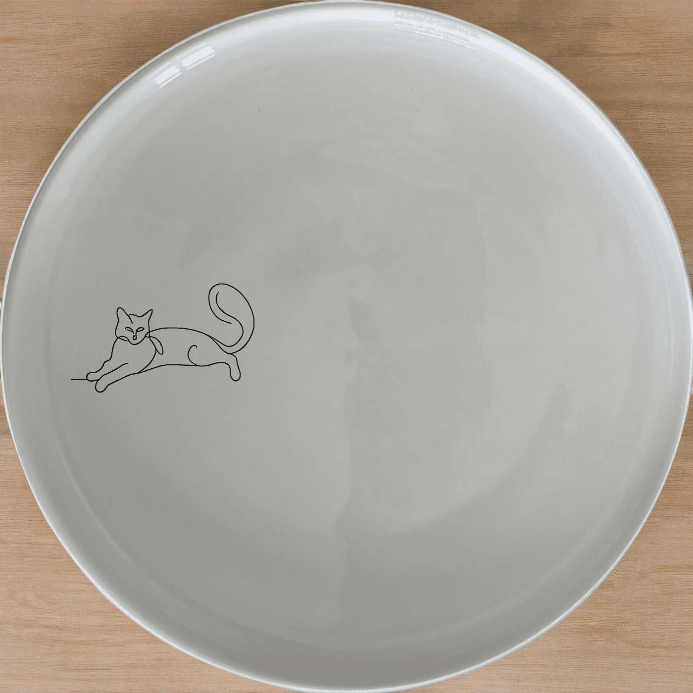 Lazy Stretching Cat Side Plate Set of 4 - Range 4 is a charming and stylish addition to any dining table.