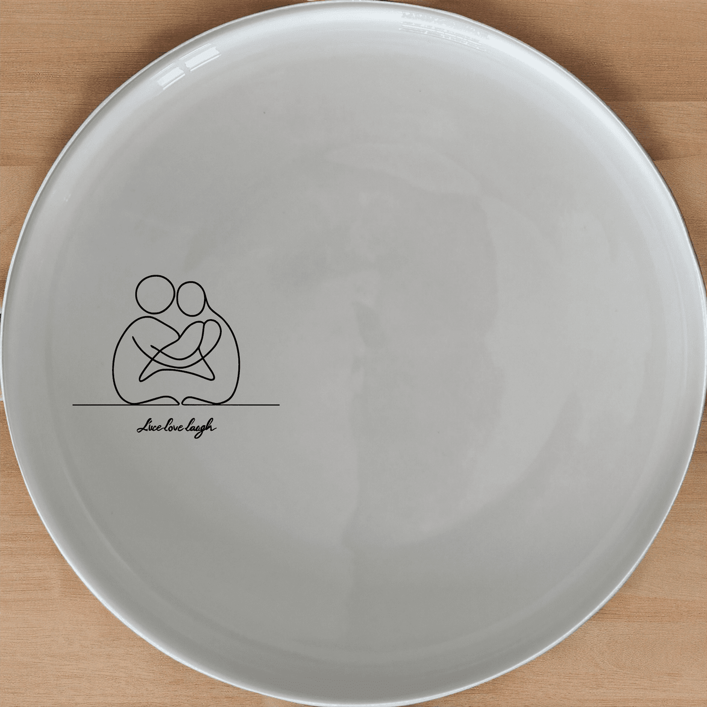 Live Love Laugh Dinner Plate Set of 4 - Range 1 is a beautiful and versatile dinner plate set perfect for any home.