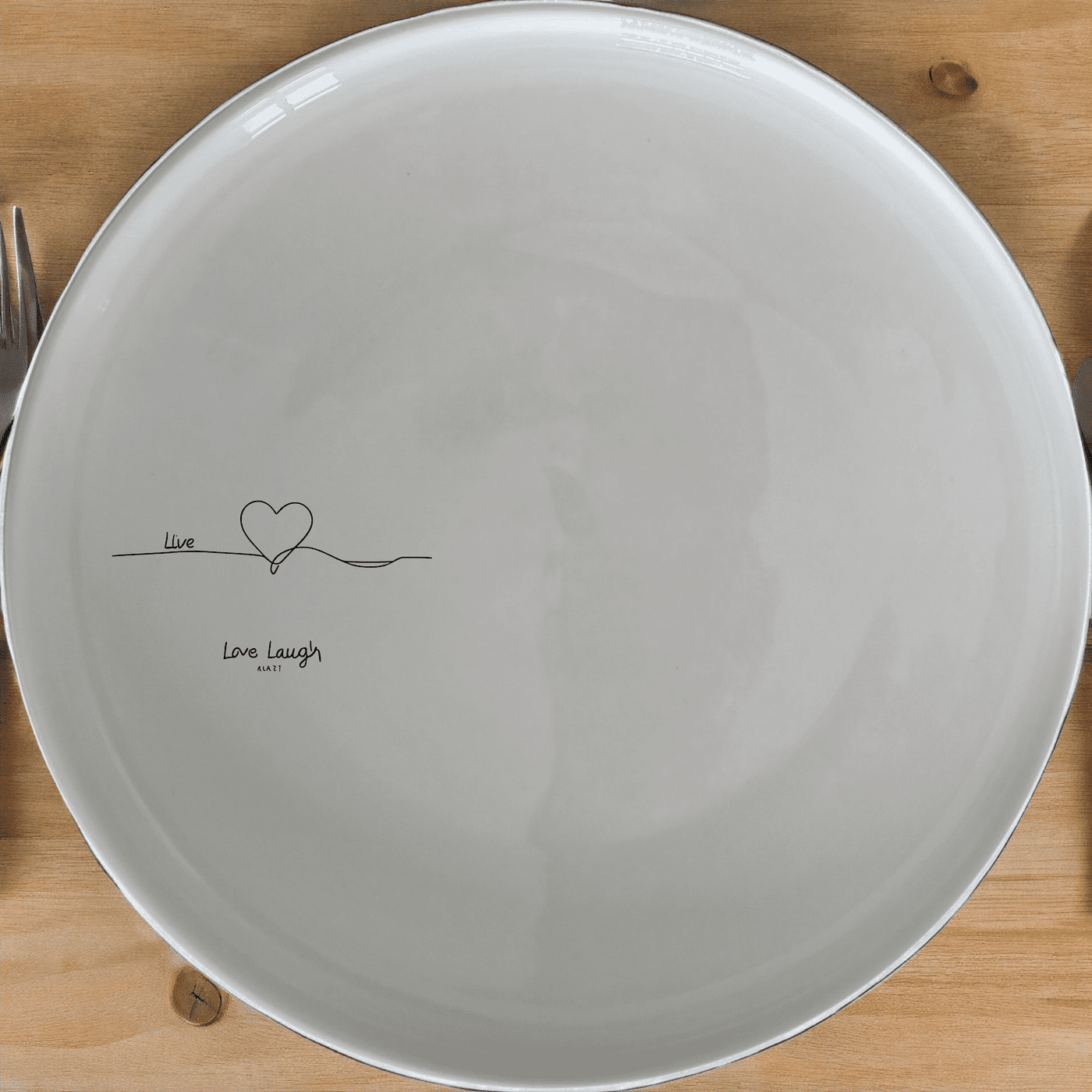 Live Love Laugh Side Plate Set of 4 - Range 2 is a charming and versatile addition to your dining collection.