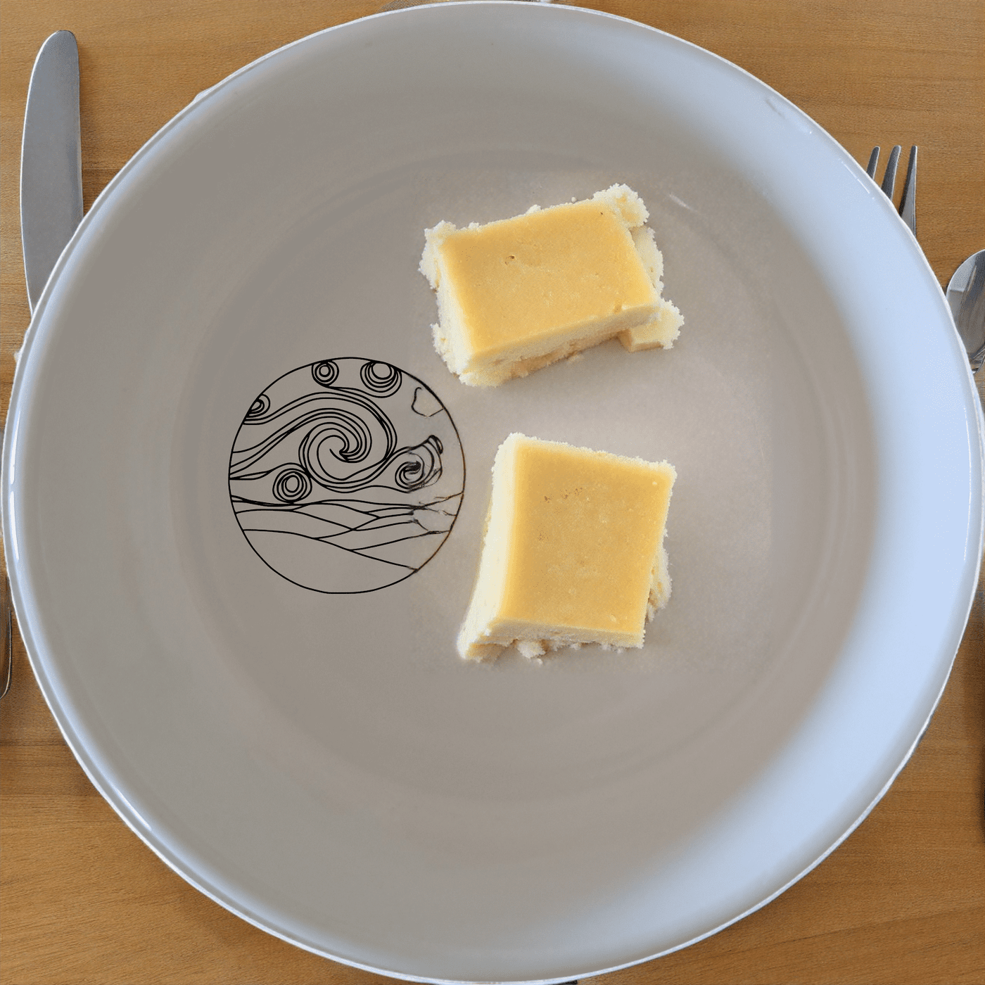 Starry Night Bowl Set of 4 - Range 4 is a beautifully designed set of four ceramic bowls perfect for any dining occasion.