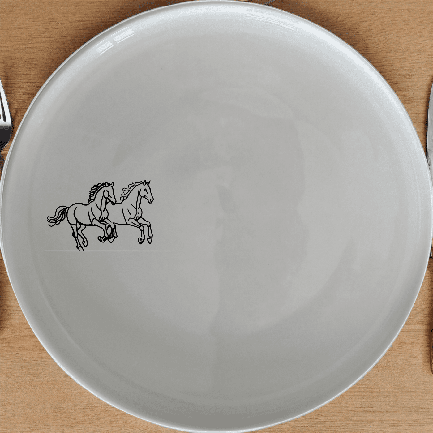 The Running Horses Dinner Plate Set of 4 features a sleek silhouette design, perfect for modern dining and everyday use.