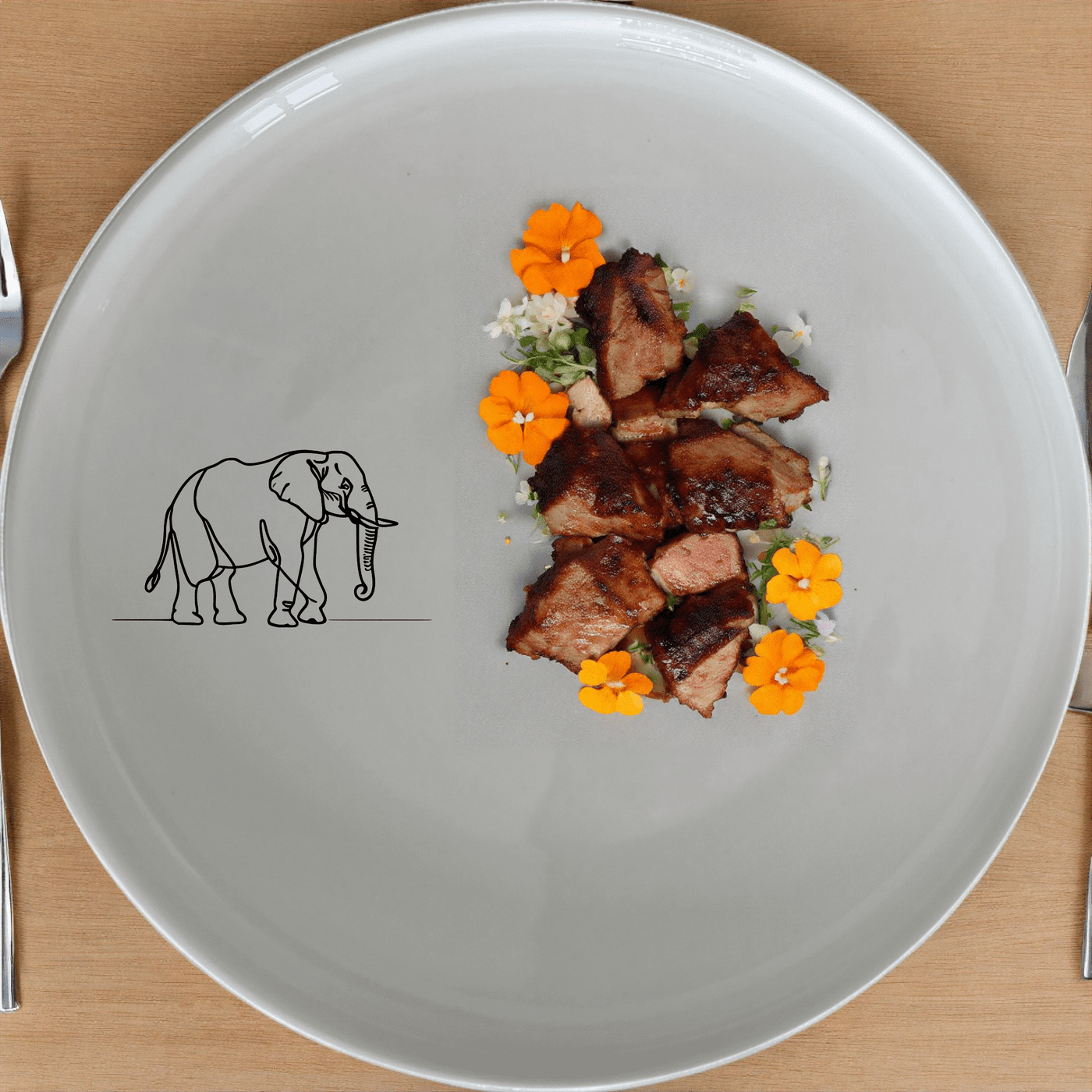 The Silhouette Big Five Elephant Side Plate Set of 4 is a stylish and modern addition to any dining collection, perfect for everyday use or special occasions.