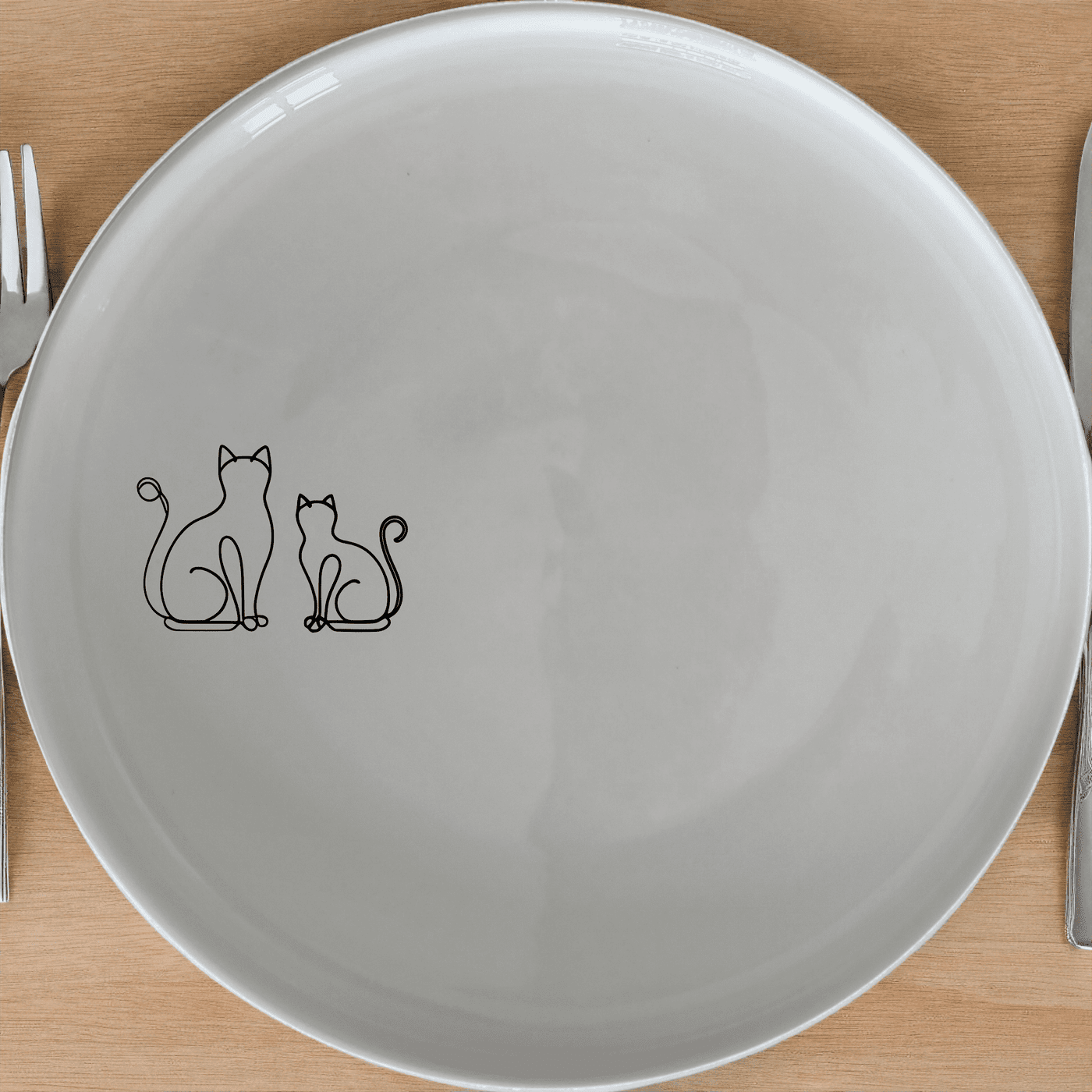 Fat Curvey Cats Side Plate Set of 4 - Range 4 is a charming and stylish addition to any dining set, perfect for cat lovers.