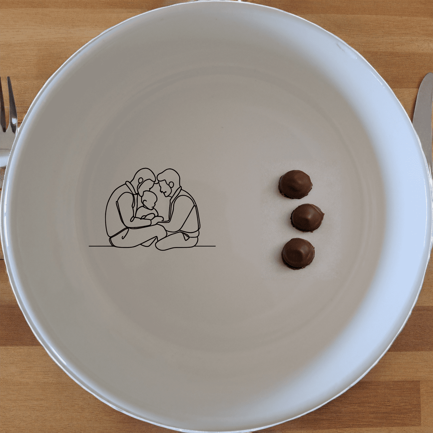 The Gay Dads Child Bowl Set of 4 - Range 4 is a beautifully designed set of ceramic bowls perfect for everyday use or special occasions.