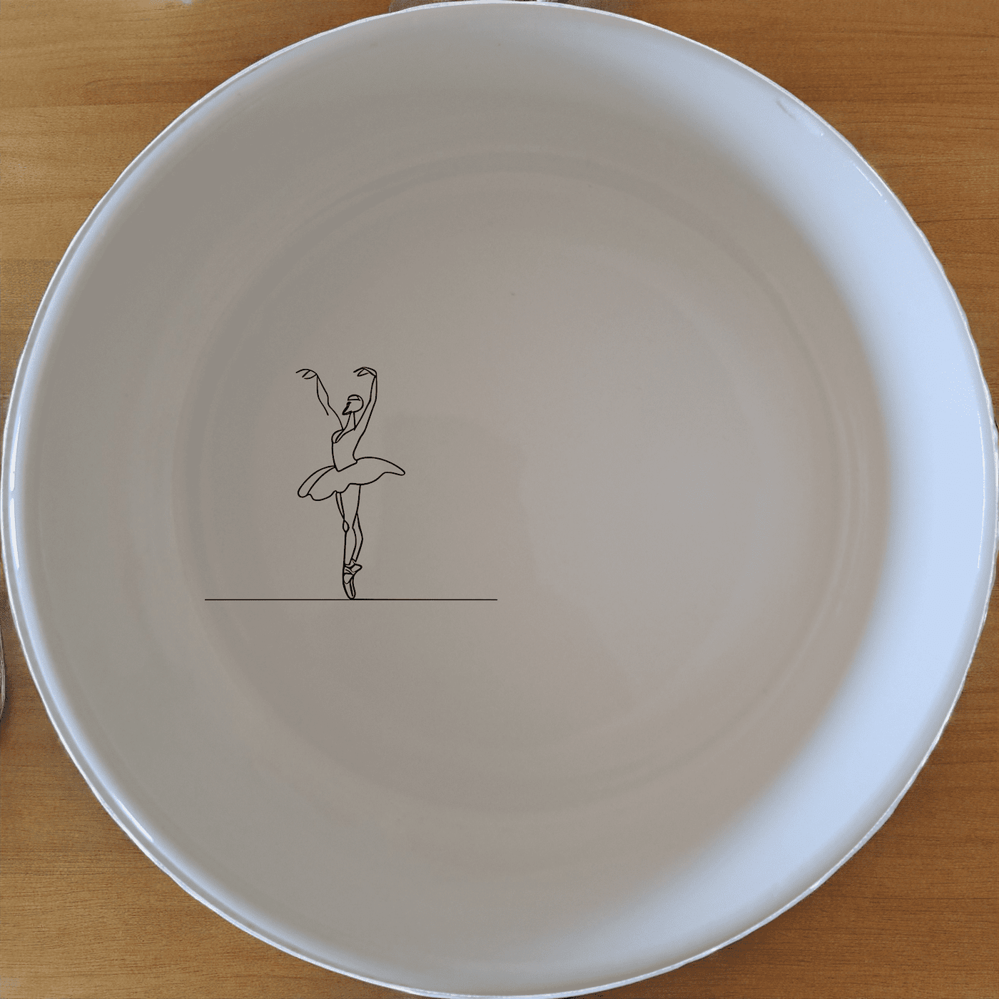 Swan Morphing Ballet Dancer Bowl Set of 4 - Range 3 is a stunning and elegant addition to your dining collection.