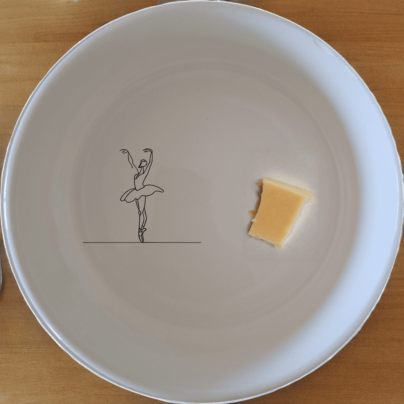 Swan Morphing Ballet Dancer Bowl Set of 4 - Range 3 is a stunning and elegant addition to your dining collection.