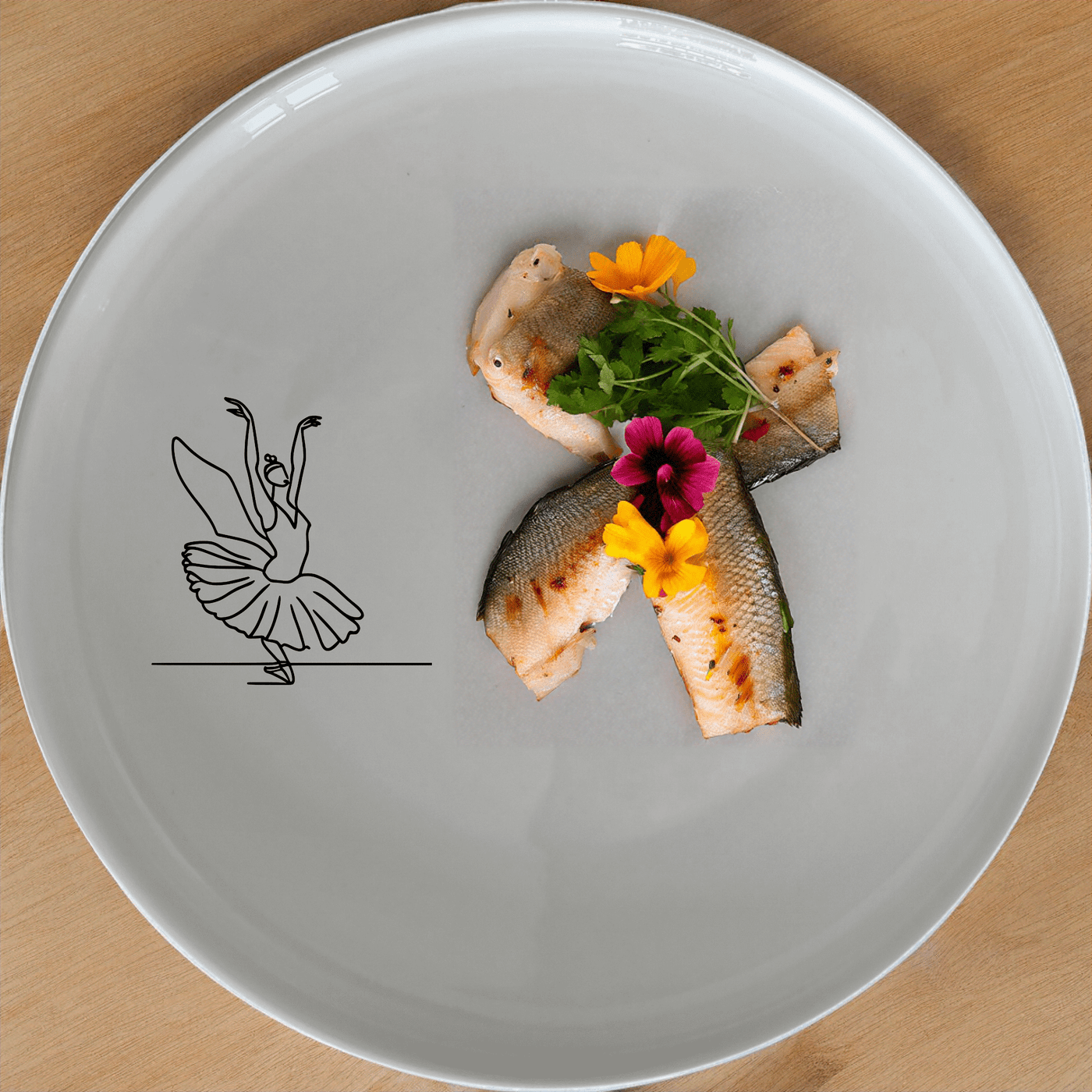 Swan Ballet Dancer Side Plate Set of 4 - Range 1 is a beautiful and elegant set of plates perfect for any dining occasion.