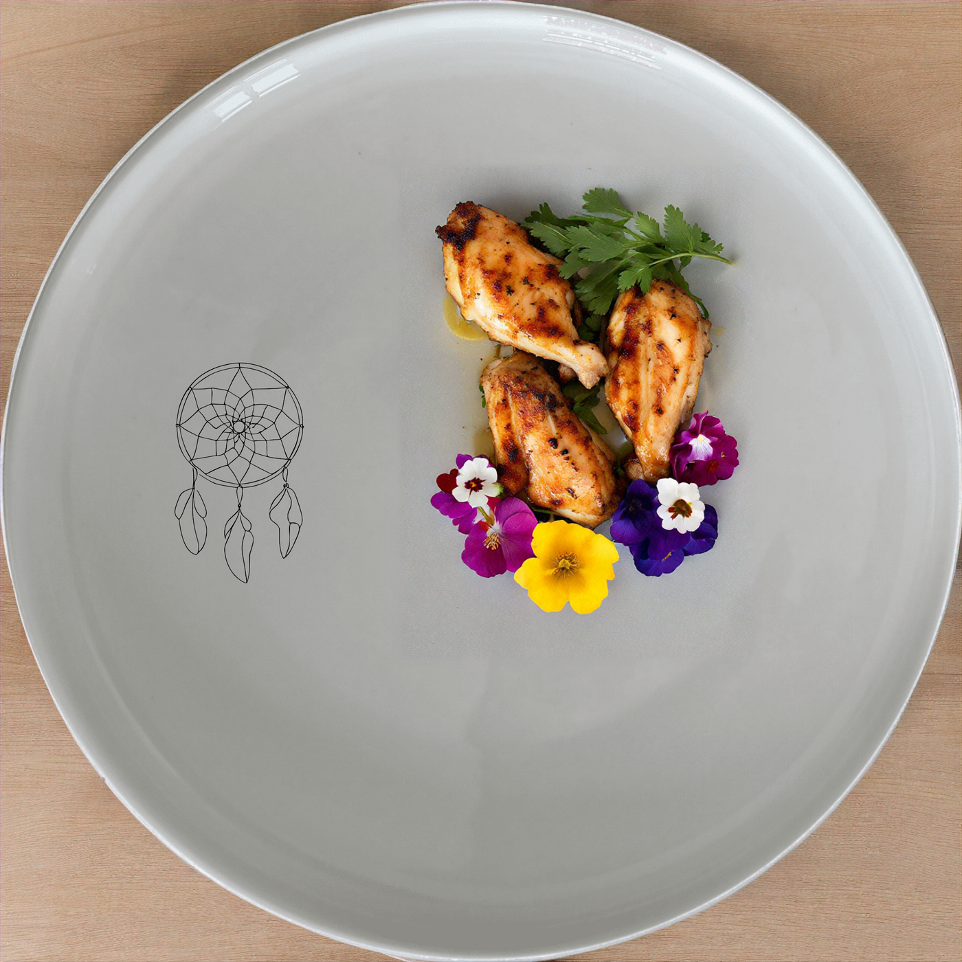 Dreamcatcher Feathers Dinner Plate Set of 4 - Range 1 is a stylish and modern dinner plate set perfect for any dining occasion.